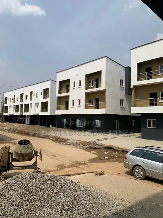 5bdrm Townhouse/Terrace in Katampe Extension for sale in Katampe Extension