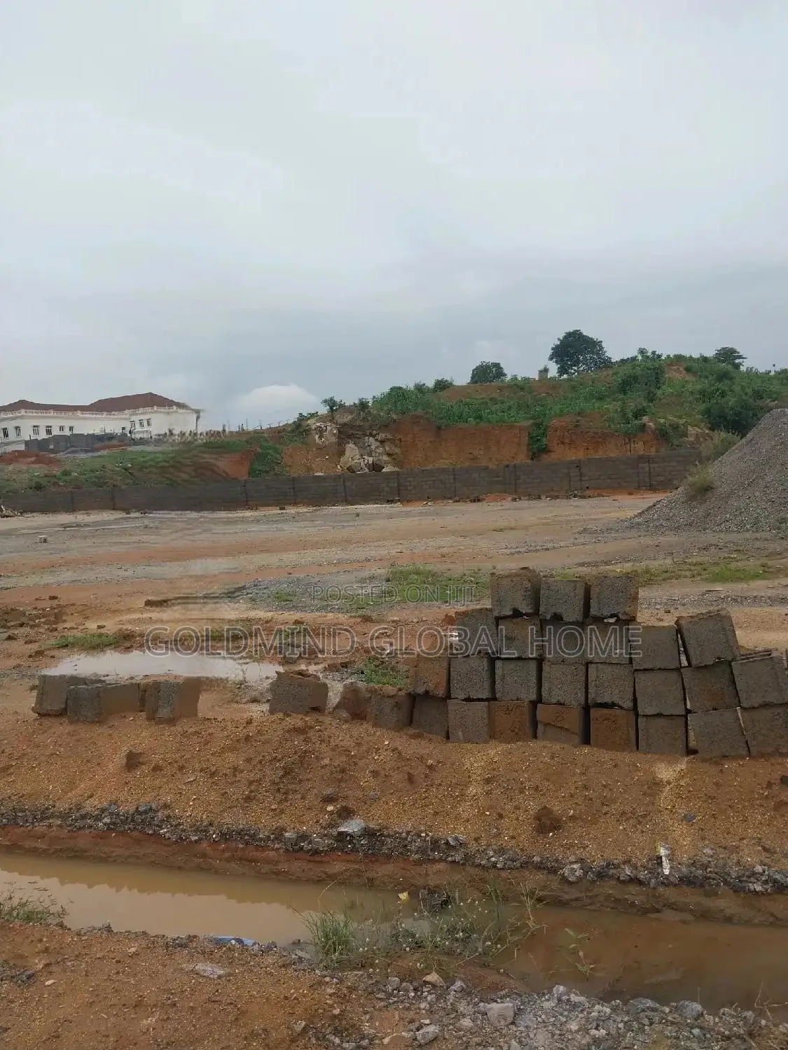 2500 Square Metres of Land With C of O in Guzape District