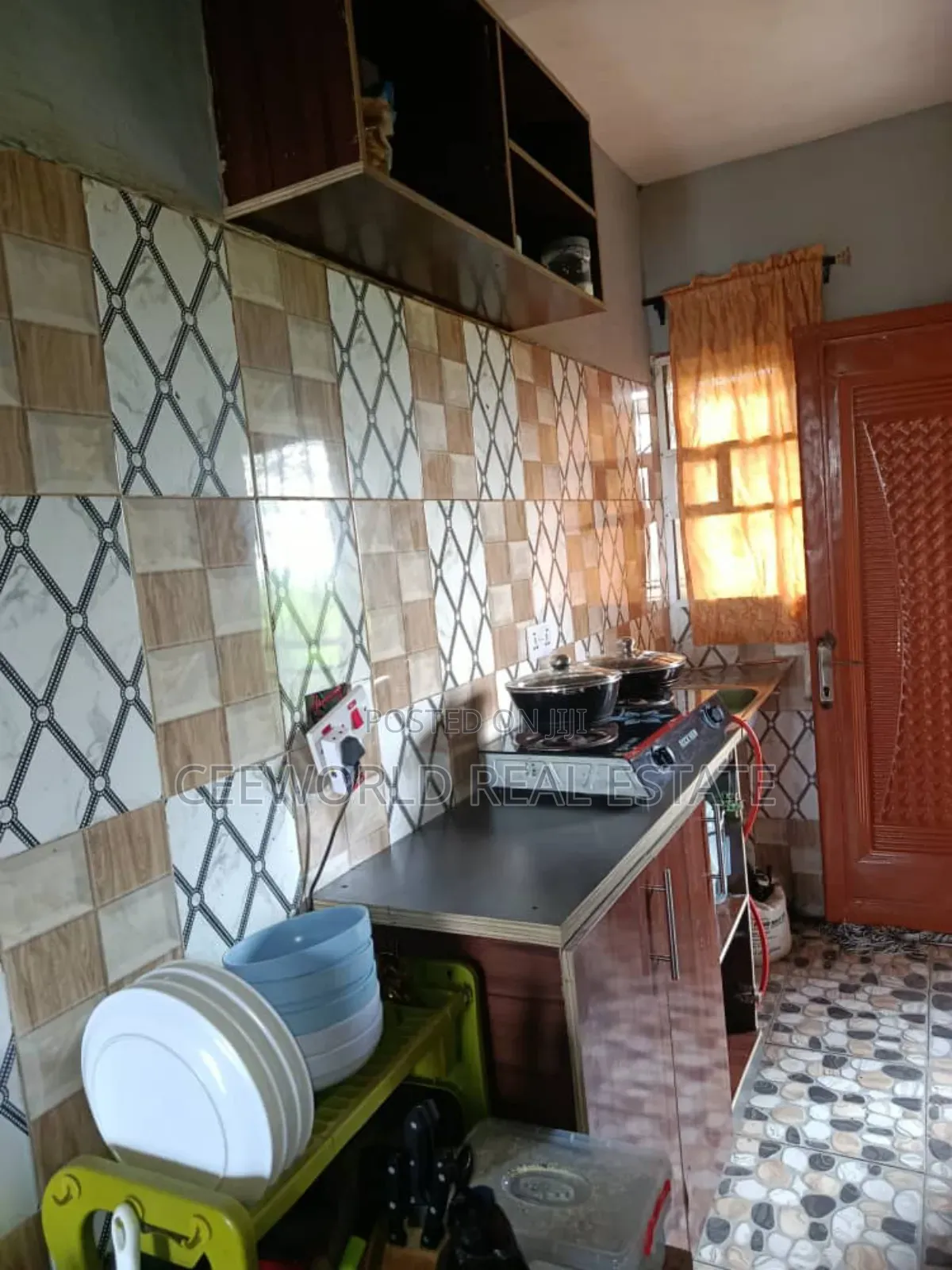 2bdrm Apartment in Ido Ologuneru for rent in Ologuneru