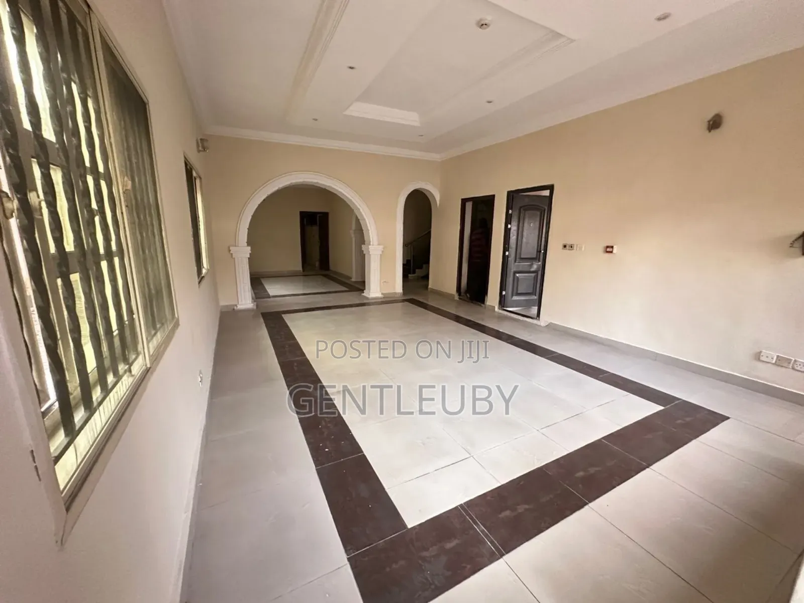 5bdrm Apartment in Admirality, Lekki Phase 1 for rent in Lekki Phase 1