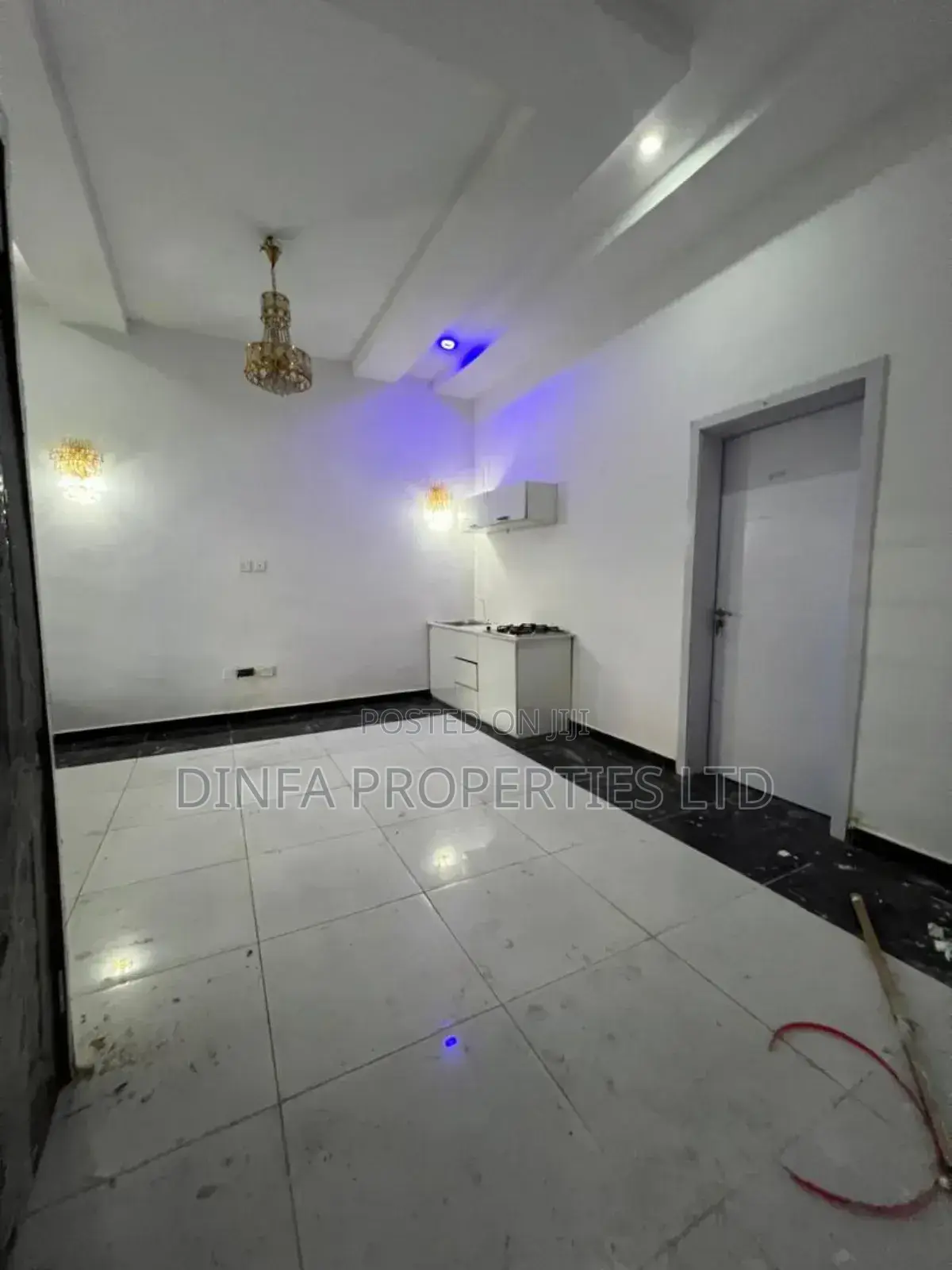 Mini Flat in Royal View Estate, Ikota for rent in Ikota