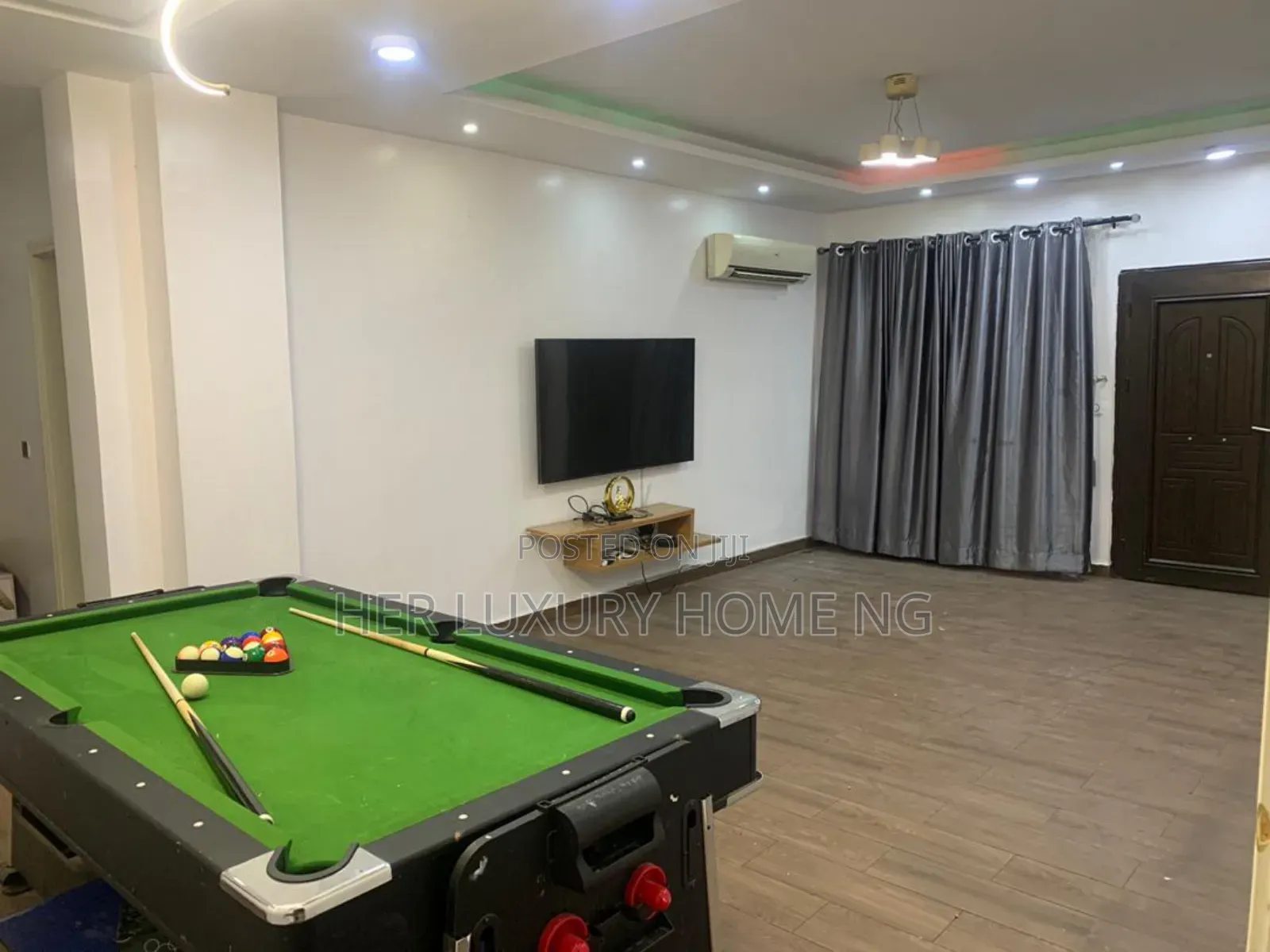 3bdrm Apartment in Vi, Victoria Island for rent in Victoria Island