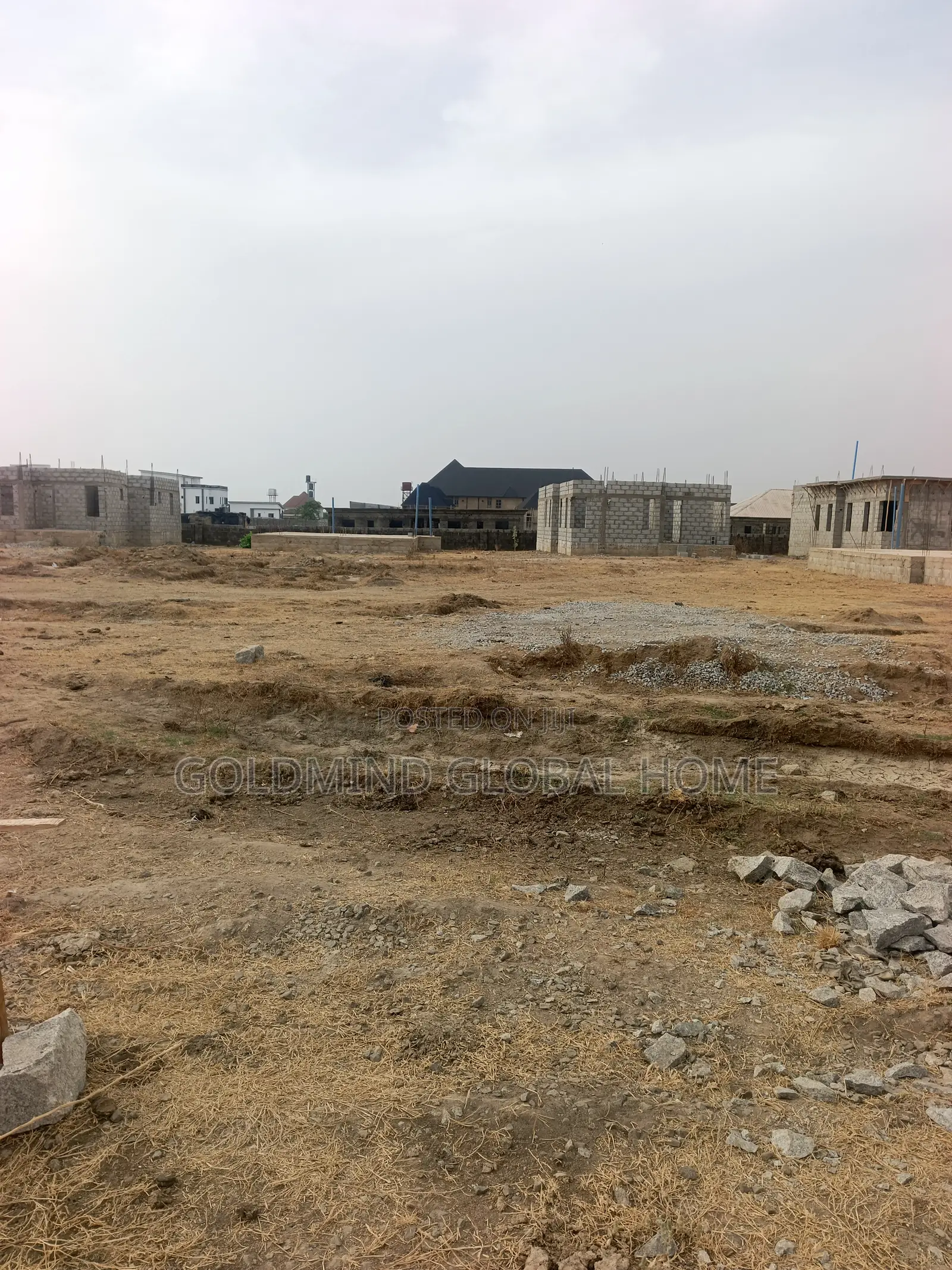 770 Square Meter of Land for Sale in Gwarinpa in Life Camp