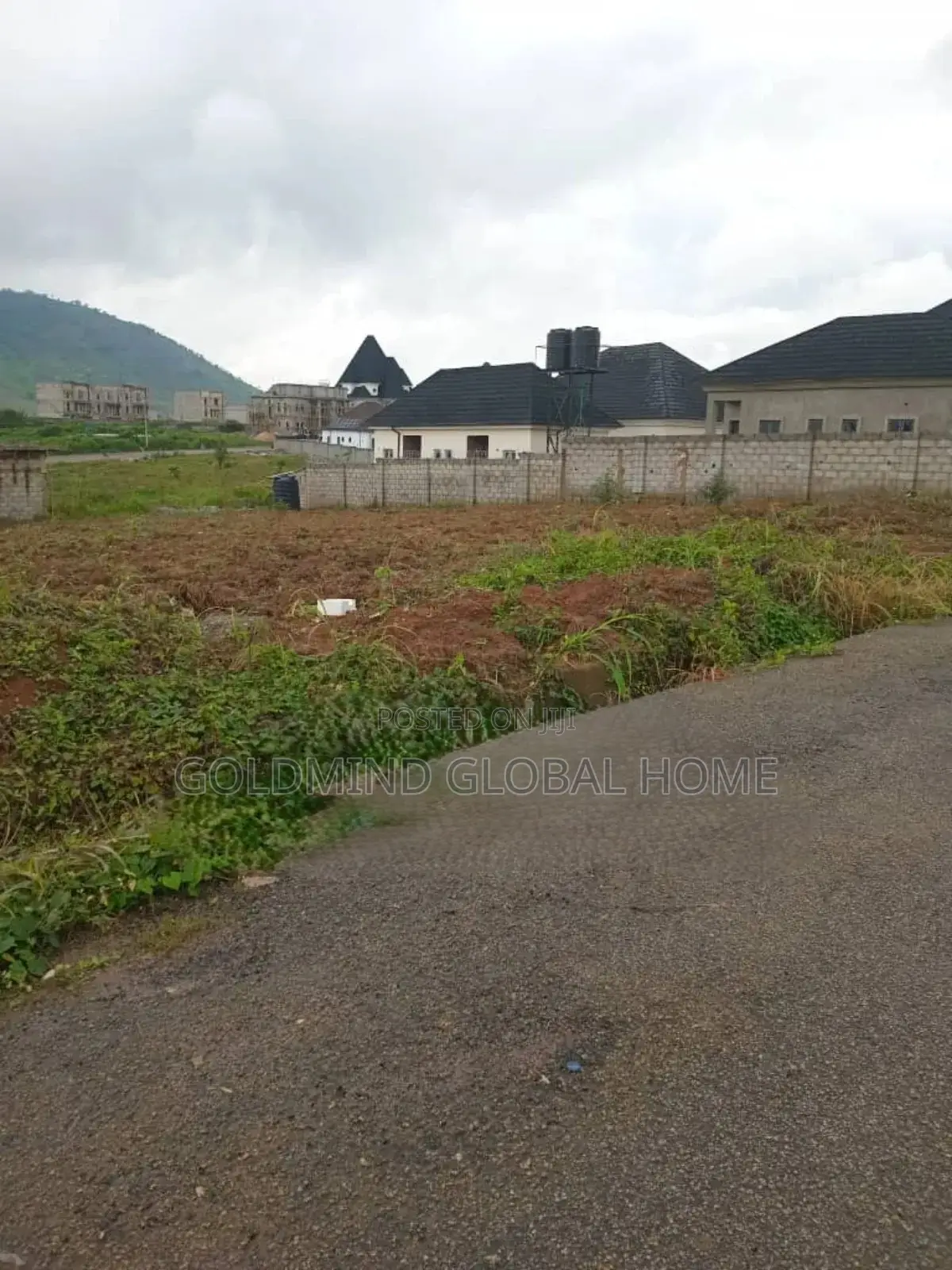 Estate Land 600 Square Metres for Sale in Gwarinpa in Life Camp