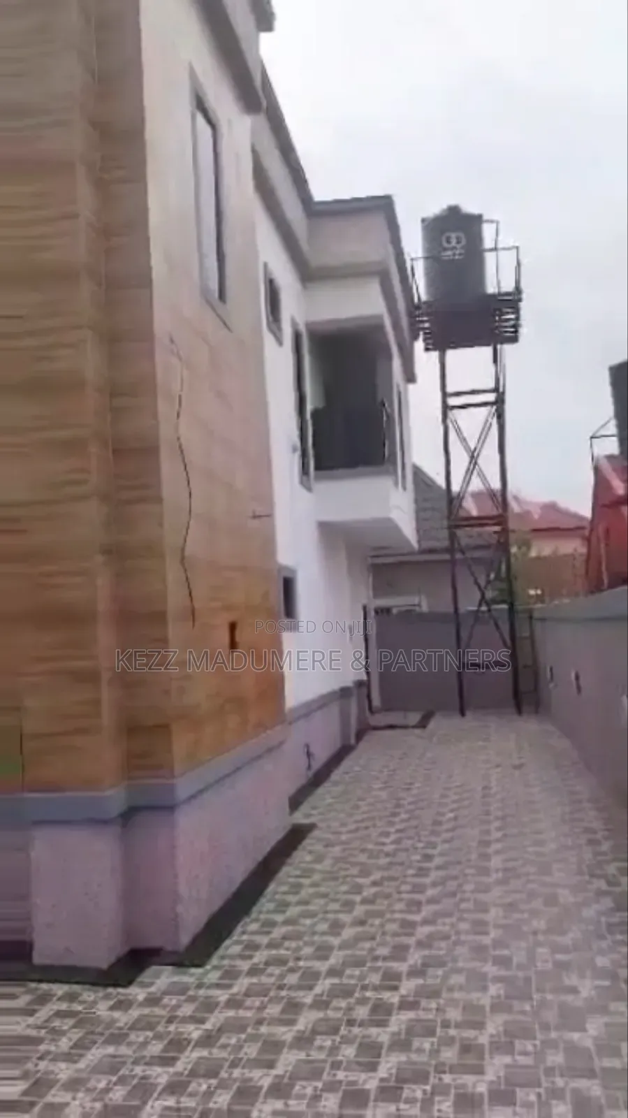 4bdrm Duplex in Area L , Owerri , for sale in Owerri