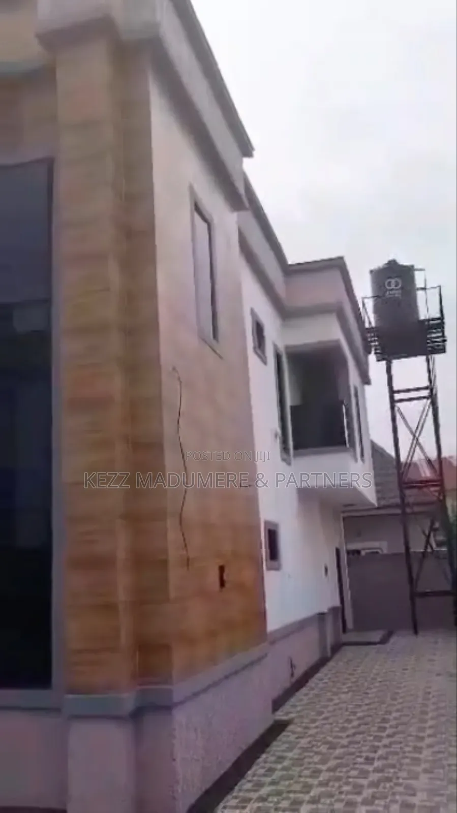4bdrm Duplex in Area L , Owerri , for sale in Owerri