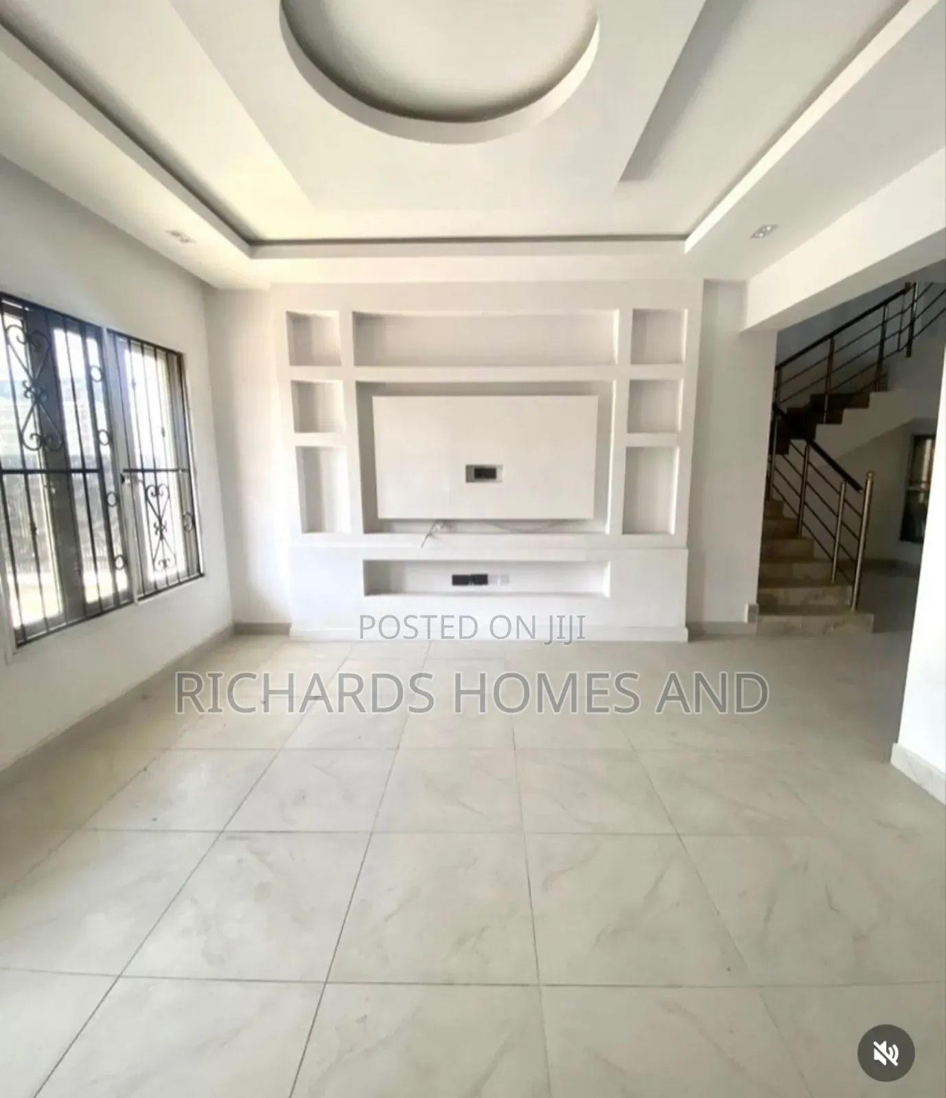 5bdrm Apartment in Victoria Island for sale in Victoria Island