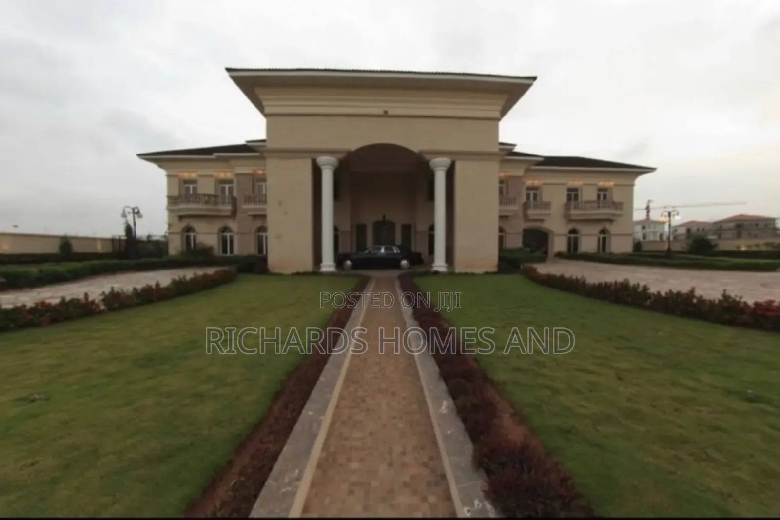 7bdrm House in Banana Island for sale in Banana Island