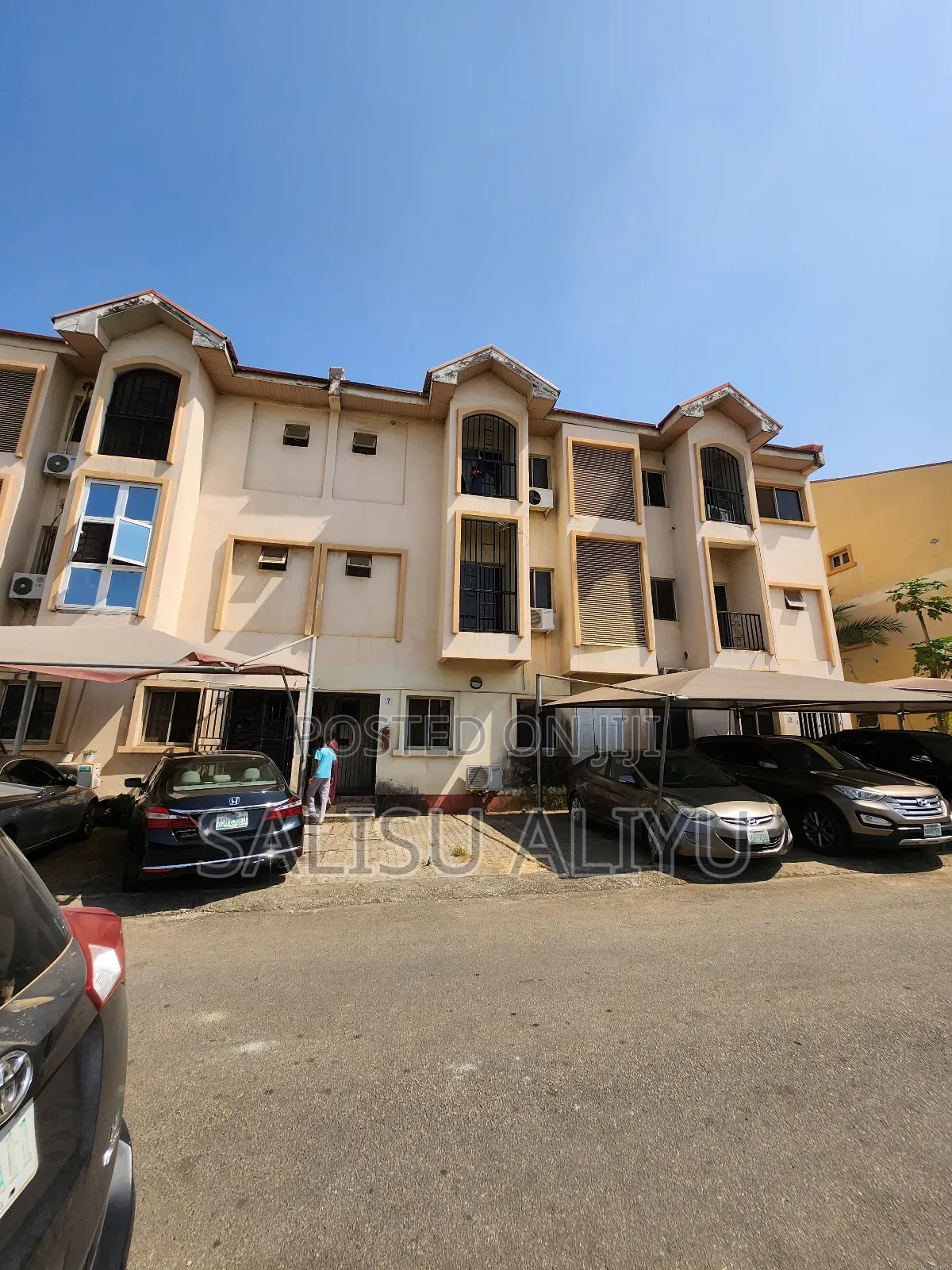 3bdrm Maisonette in Wuye, Close To for sale in Wuye