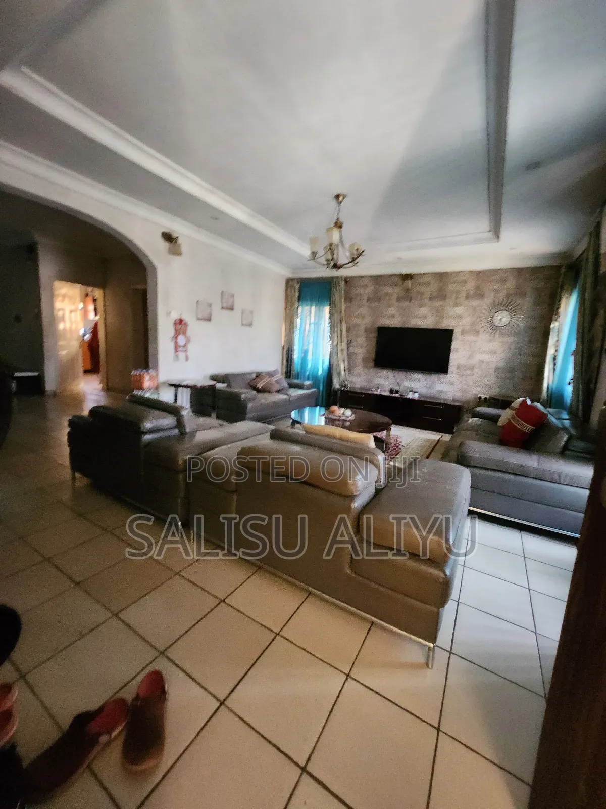 3bdrm Maisonette in Wuye, Close To for sale in Wuye