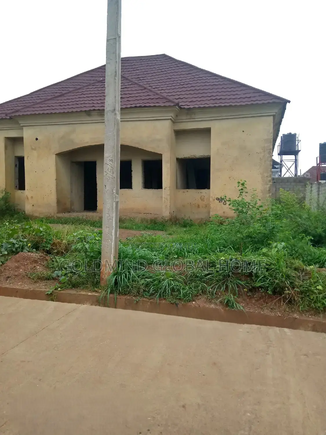 3bdrm Bungalow in Gwarinpa, Life Camp for sale in Life Camp