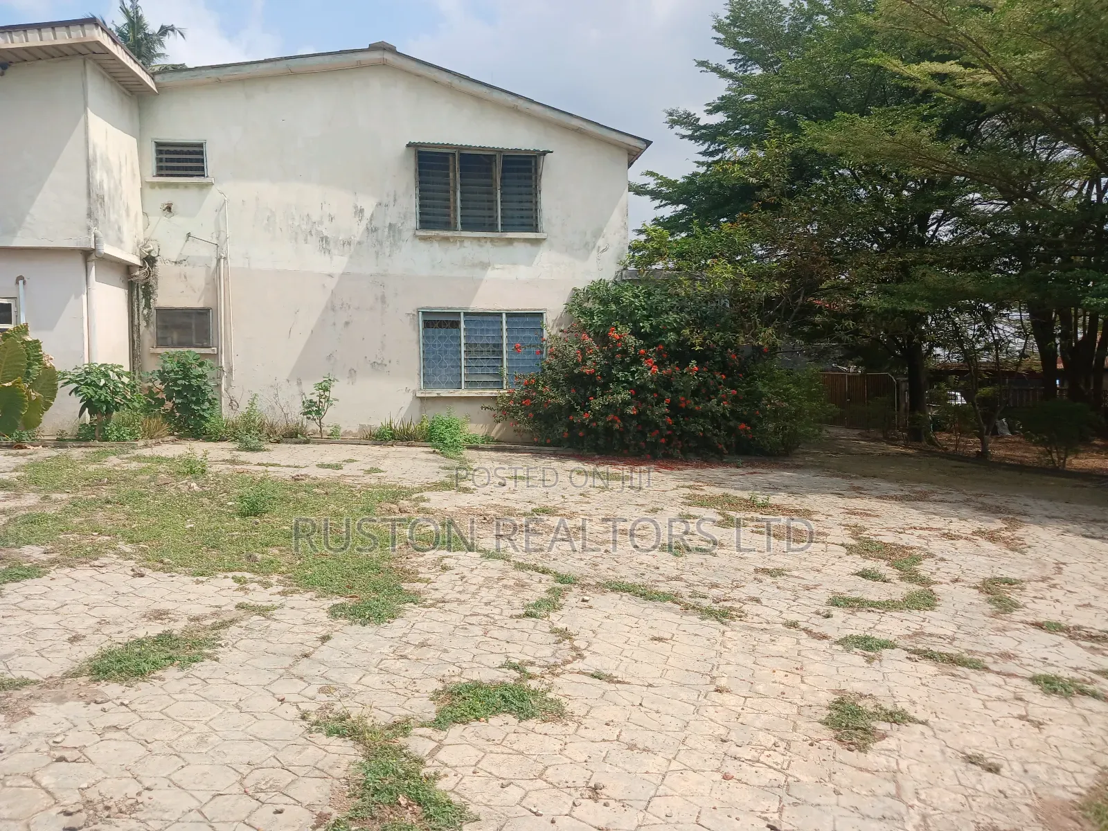 Commercial Property in Bodija