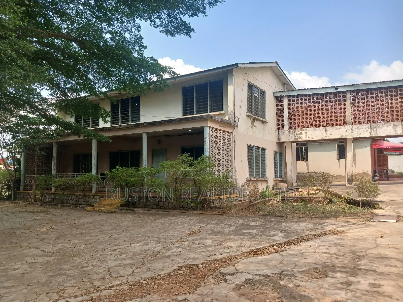 Commercial Property in Bodija