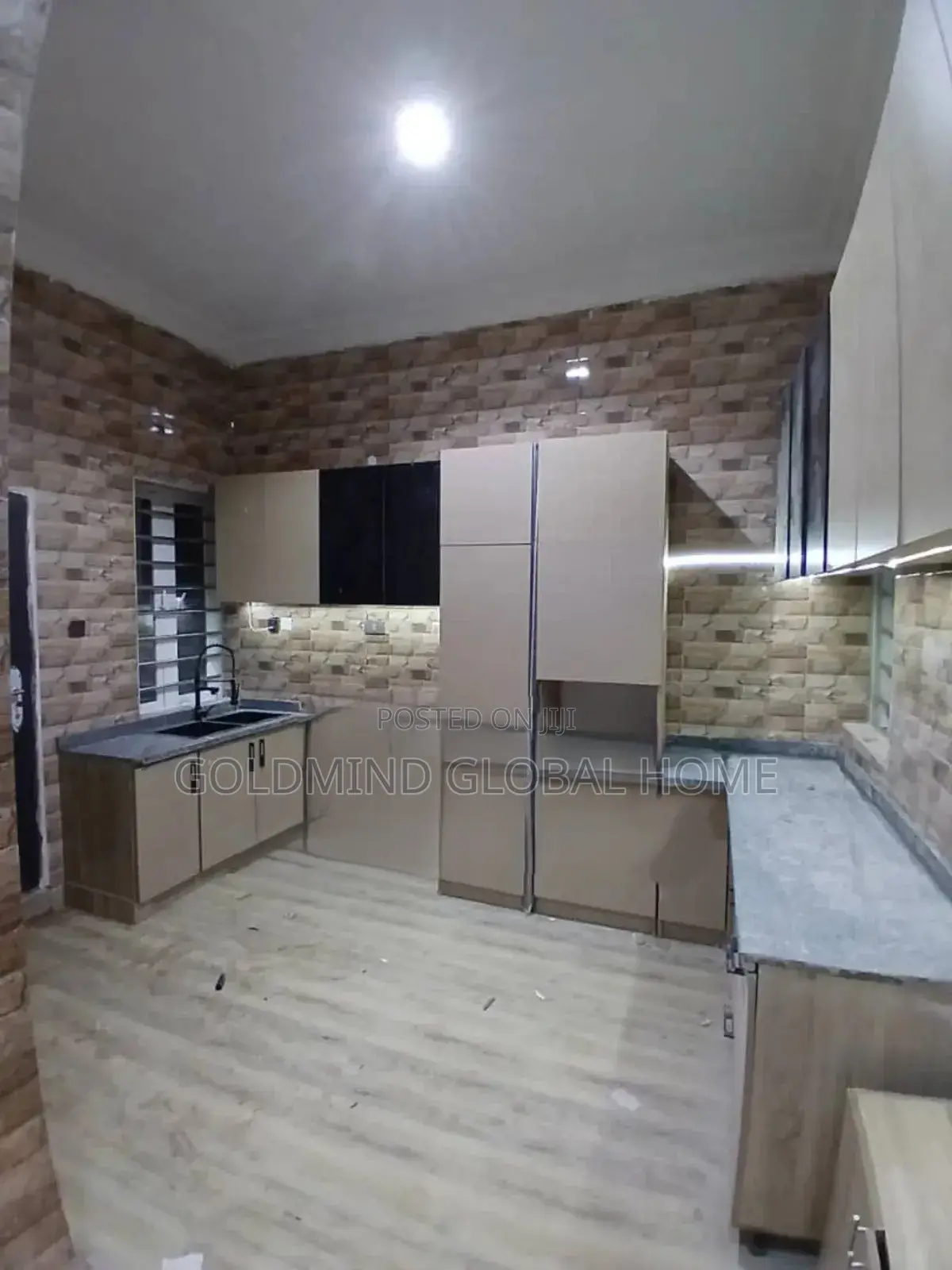 5bdrm Duplex in Gwarinpa, Life Camp for sale in Life Camp