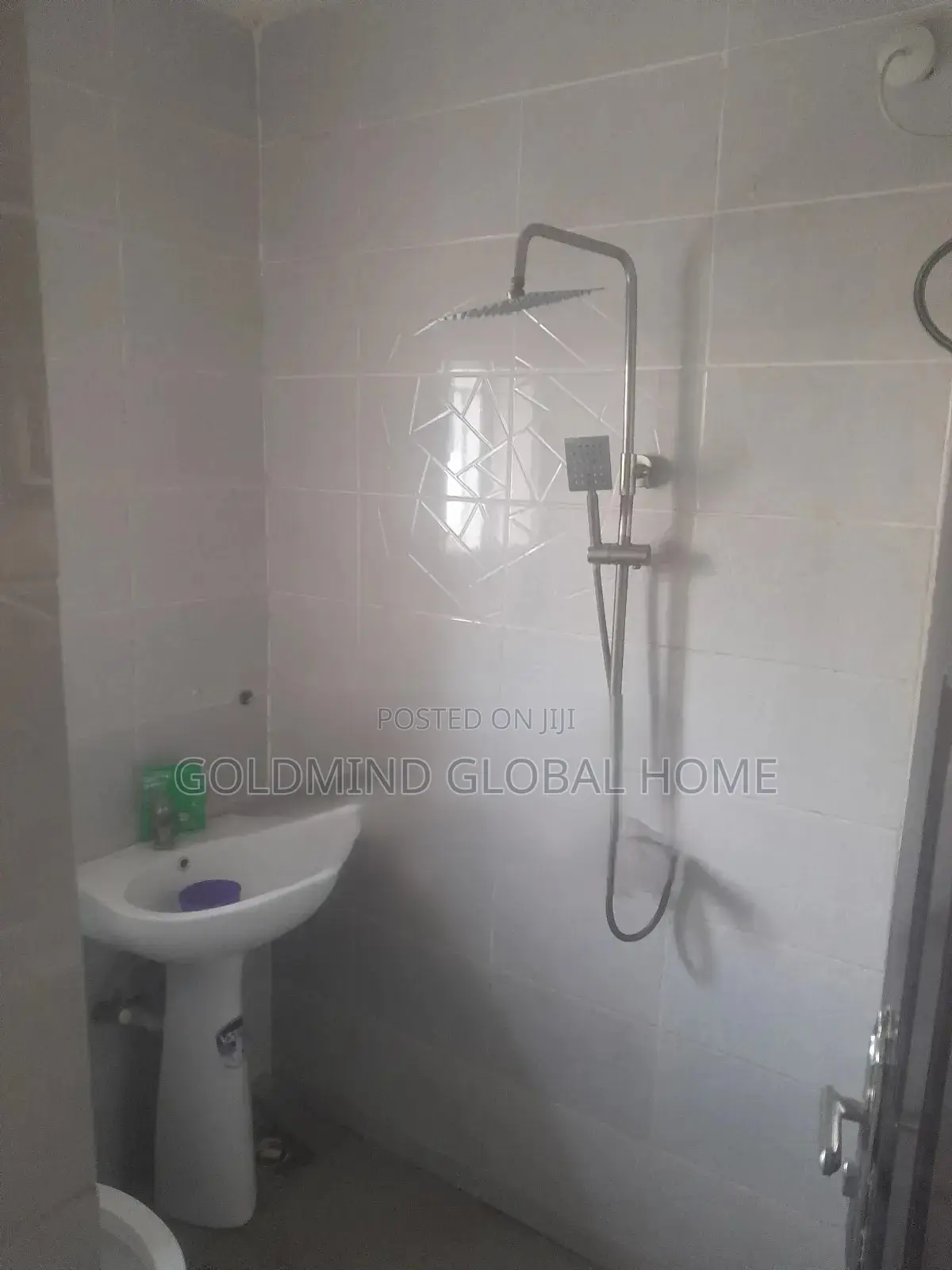 5bdrm Duplex in Gwarinpa, Life Camp for sale in Life Camp
