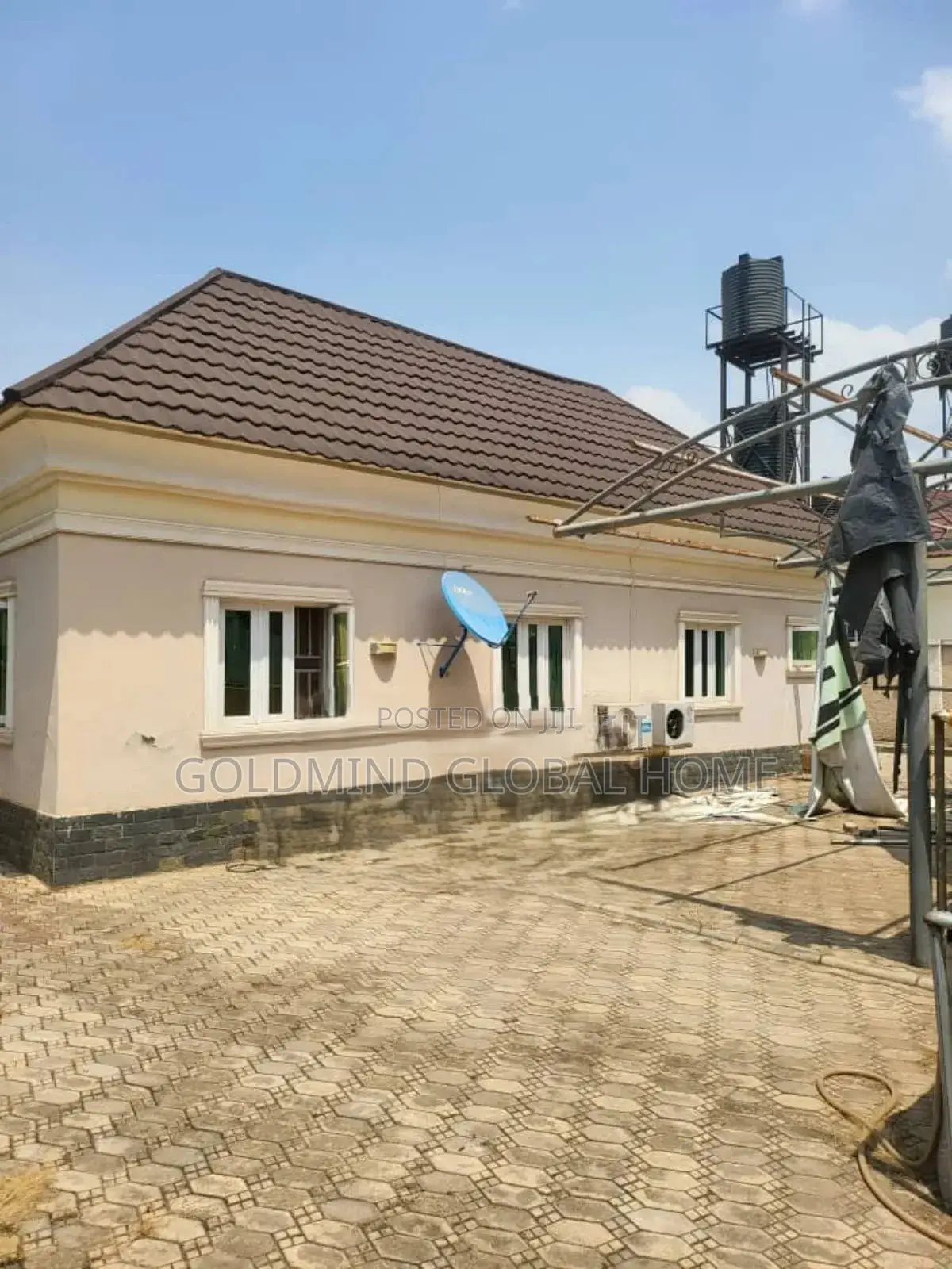 5bdrm Duplex in Gwarinpa, Life Camp for sale in Life Camp