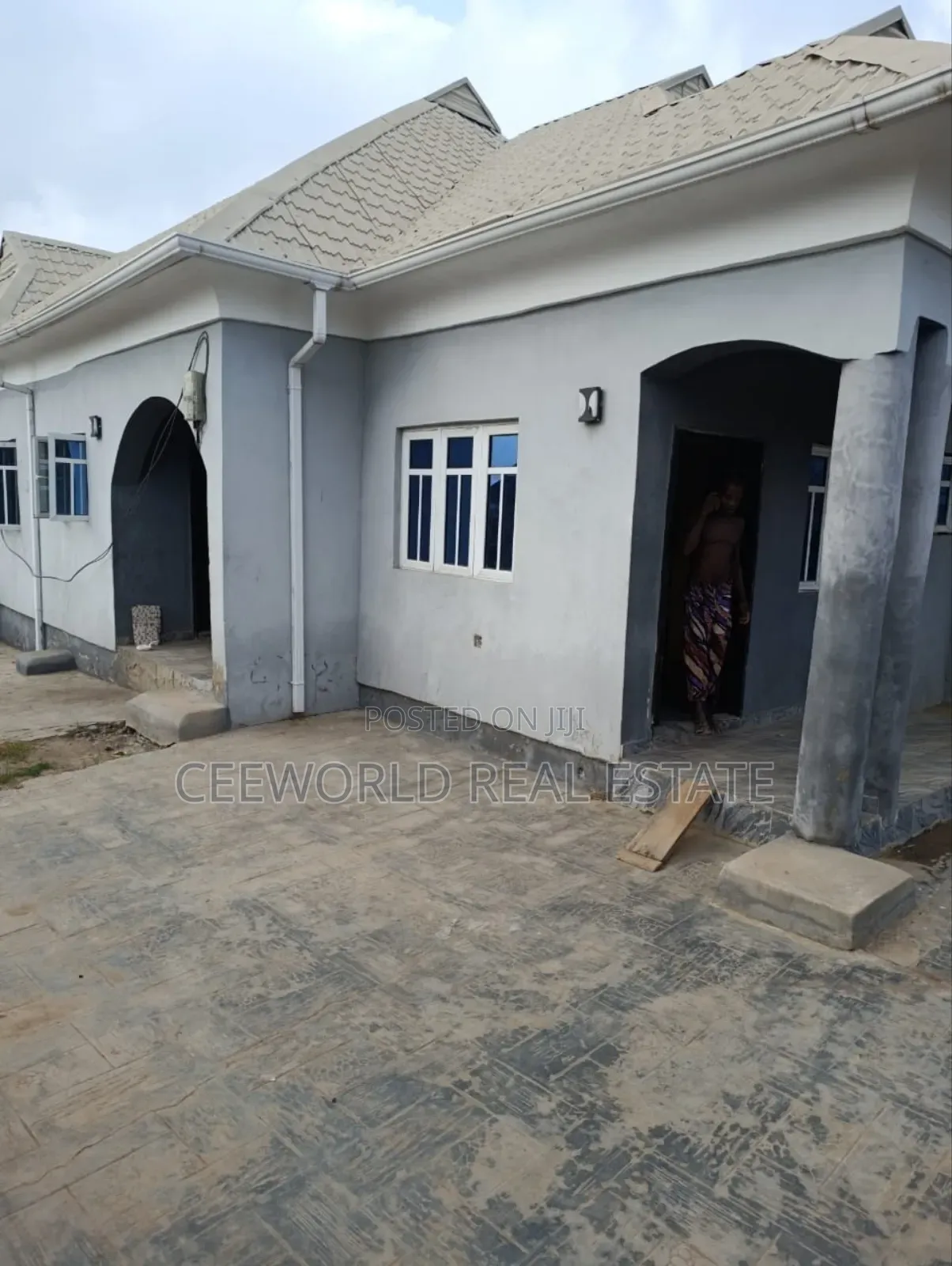 3bdrm Bungalow in Iyana Ajia, Iwo Road for rent in Iwo Road