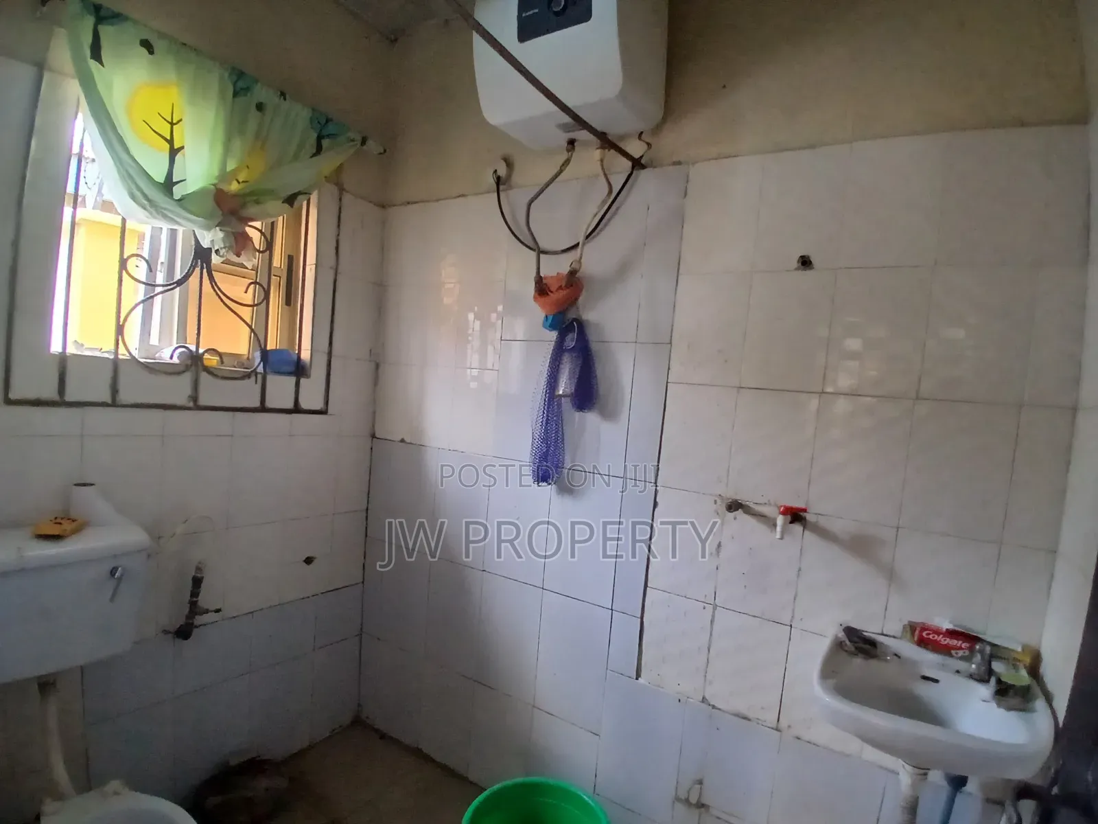 4bdrm Bungalow in Ijegun for sale in Ijegun
