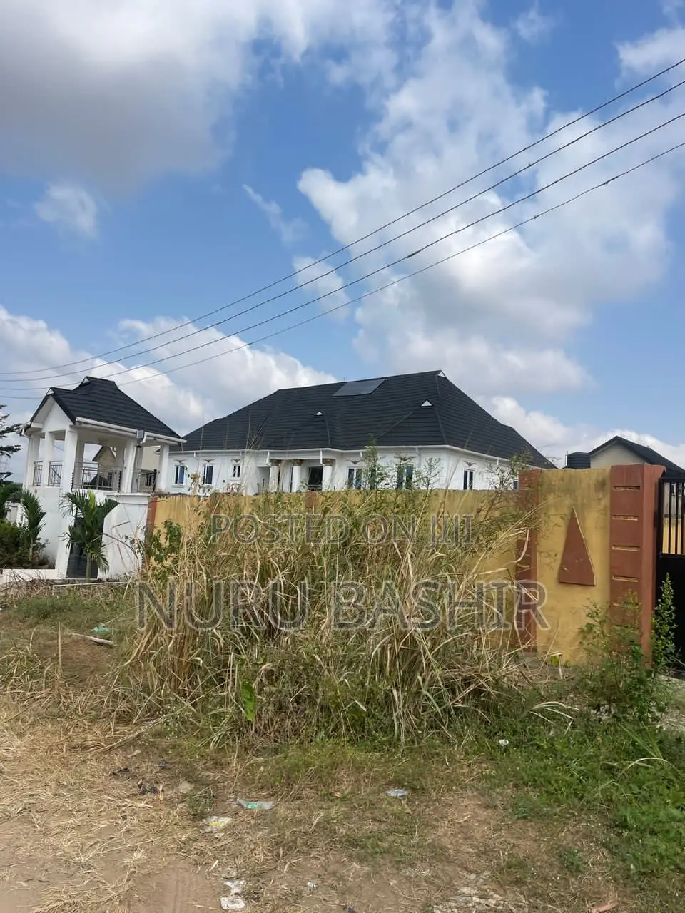 A Plot of Land for Sale in Oluyole Estate
