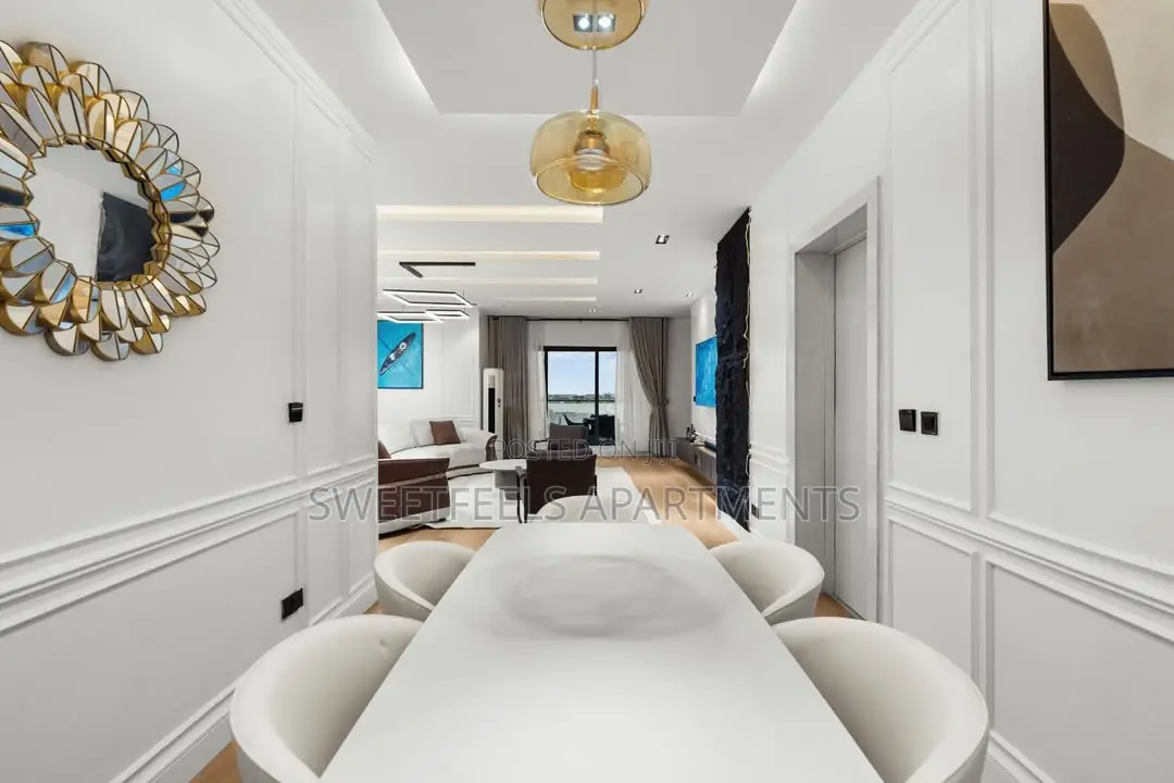 Brand New Spacious Luxury 3 Bedroom Apartment in Ilaje / Lekki