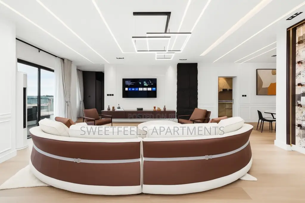 Brand New Spacious Luxury 3 Bedroom Apartment in Ilaje / Lekki