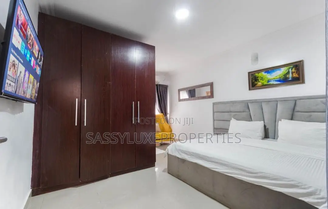 3bedroom Luxury Duplex With Ps5 Snooker in Lekki
