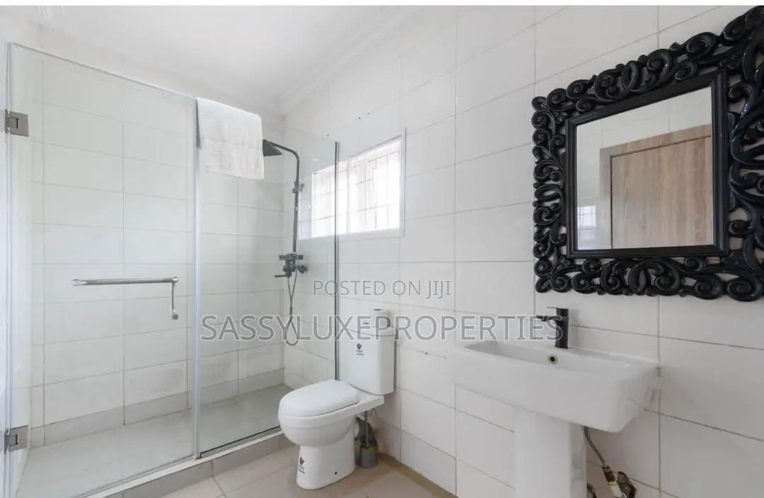 3bedroom Luxury Duplex With Ps5 Snooker in Lekki