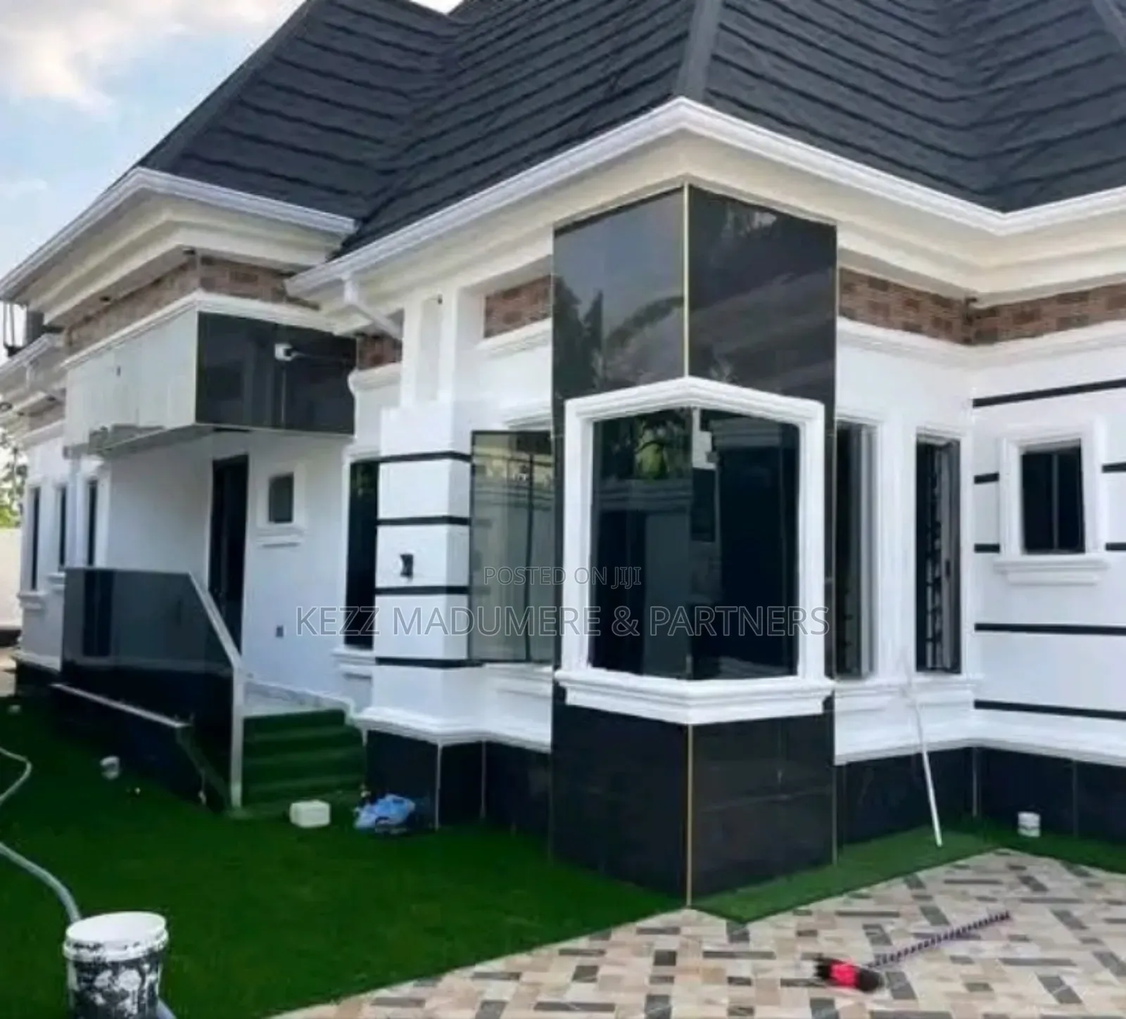 4bdrm Bungalow in Umuguma Owerri West for sale in Owerri