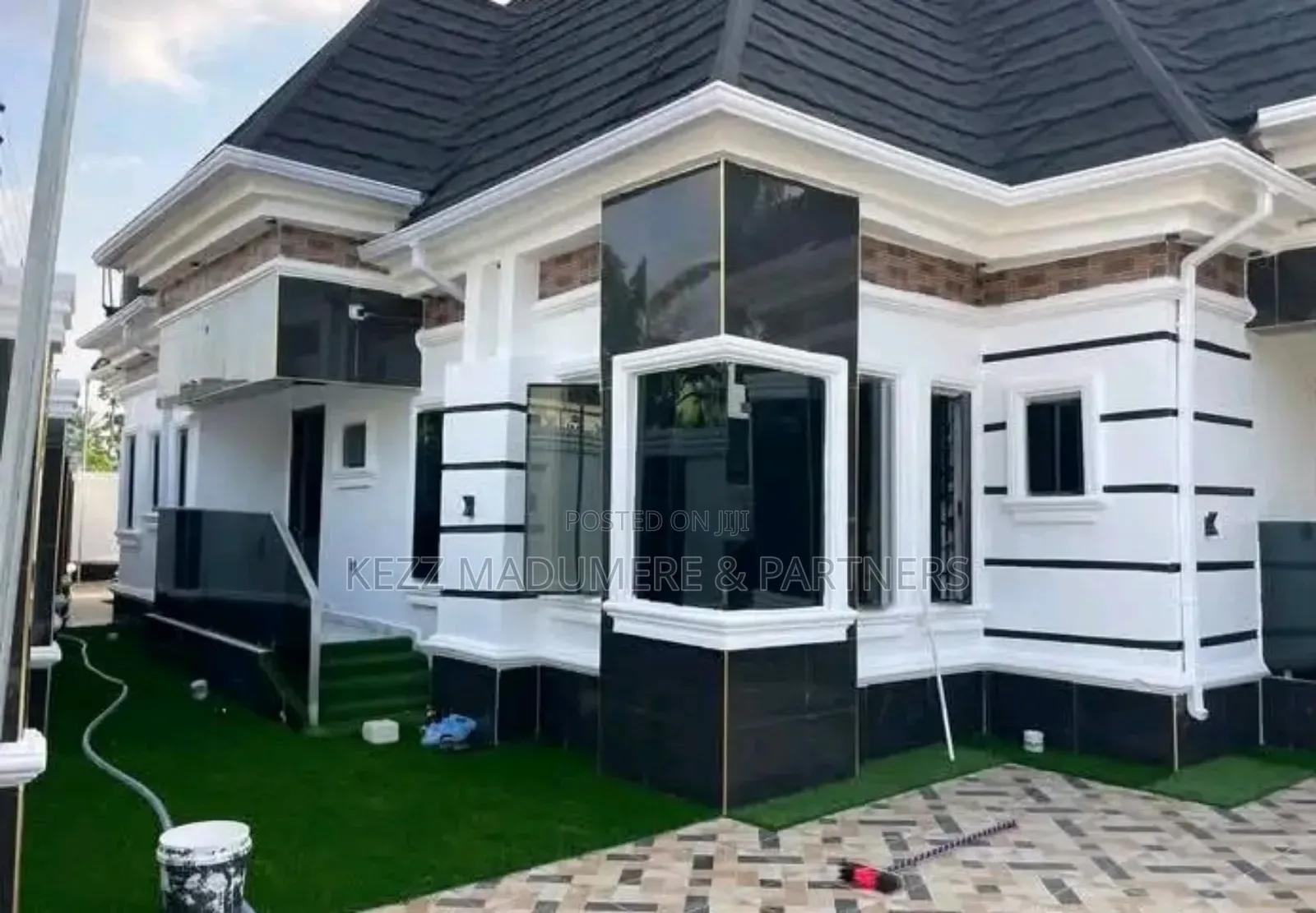 4bdrm Bungalow in Umuguma Owerri West for sale in Owerri