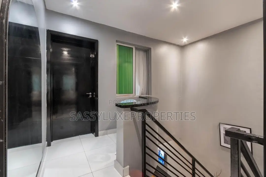 Brand New 2 Bedroom Maisonatte in Lekki
