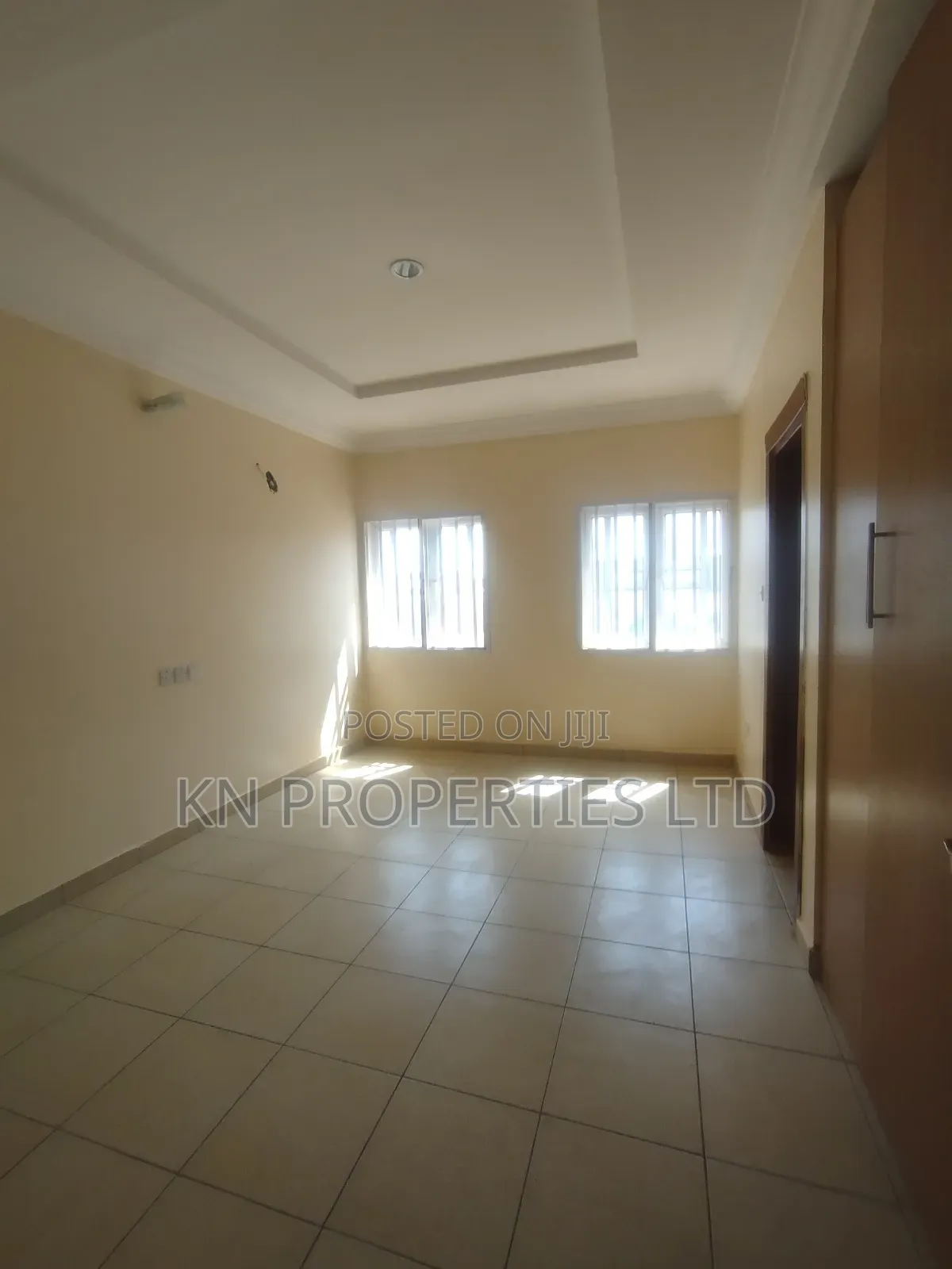 3bdrm Block of Flats in Wuye for sale in Wuye
