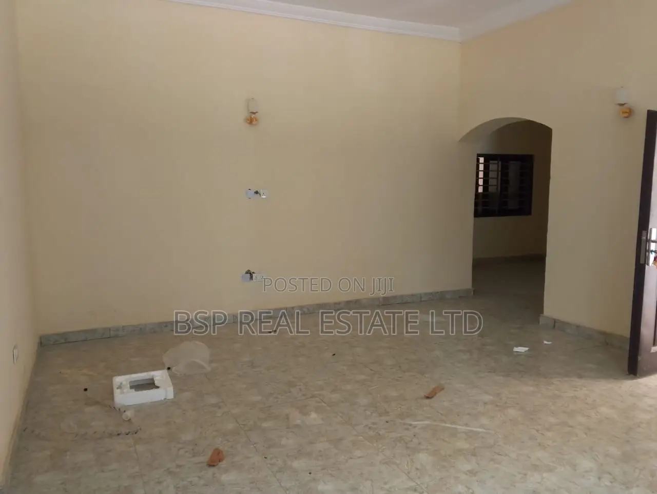 3bdrm Block of Flats in Idu for sale in Idu