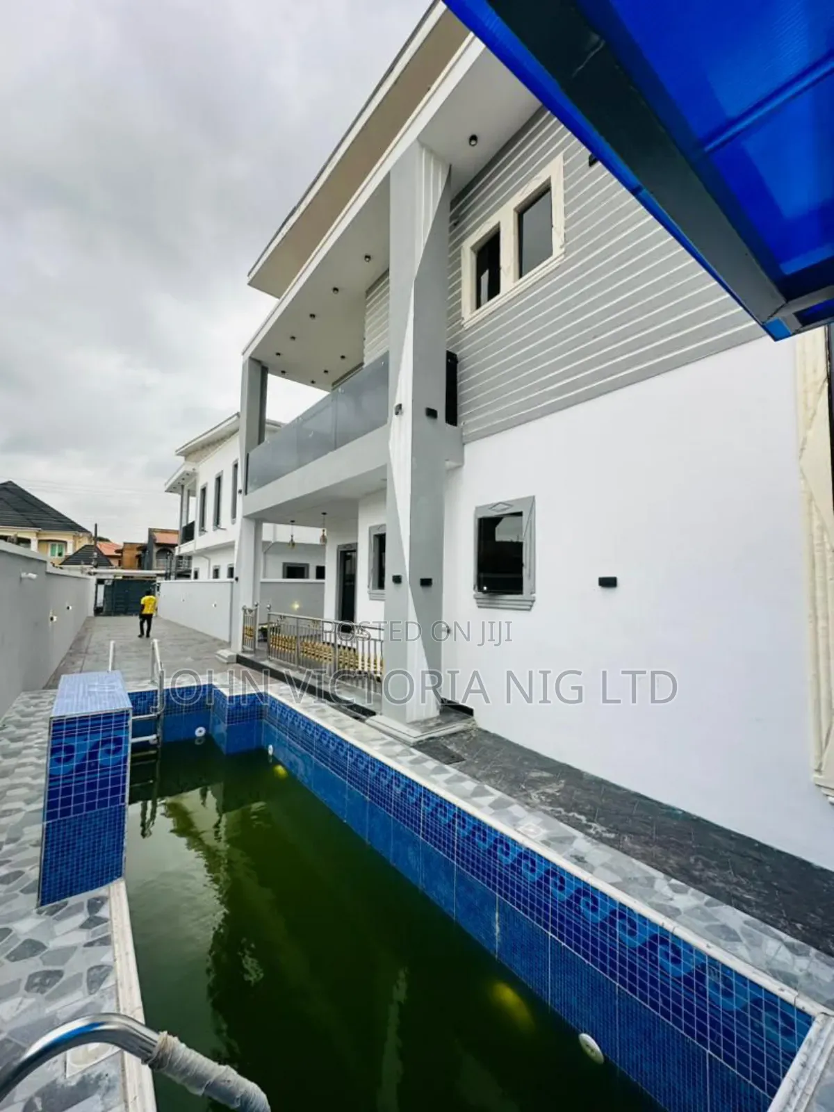 Furnished 5bdrm Duplex in Gbagada Lagos for sale in Gbagada