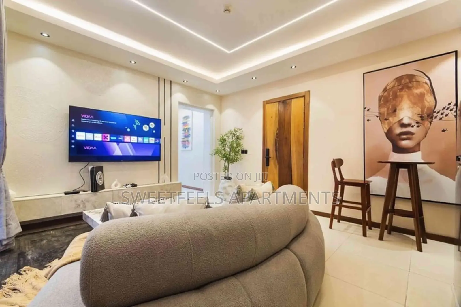 Cute 1 Bedroom Apartment With Cinema, Pool Ps5 in Lekki Phase 1