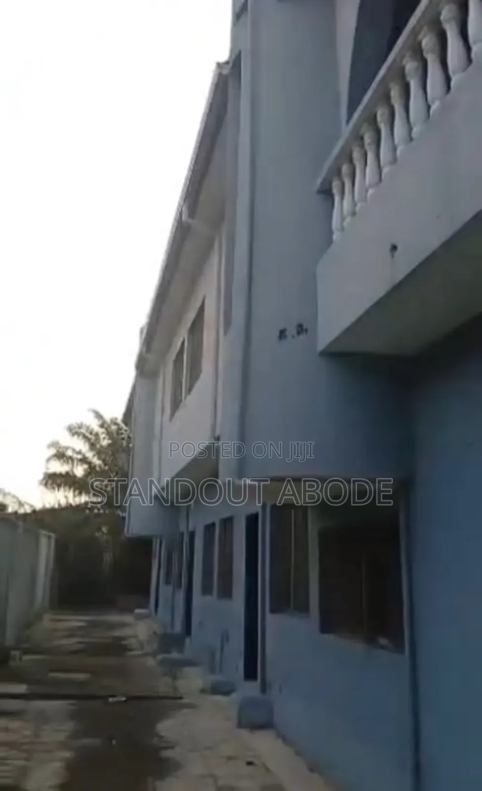 4bdrm Duplex in In A Good Location, Abaranje for sale in Abaranje