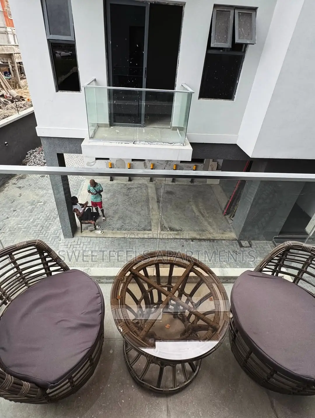 Luxury 2 Bedroom Maisonette in Lekki Phase 1