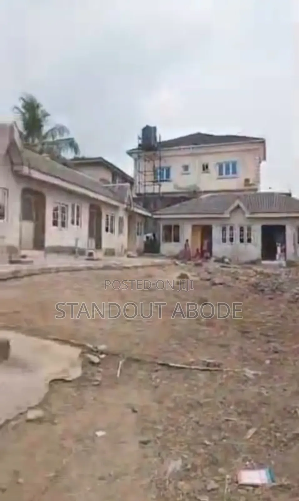 8bdrm Block of Flats in Eyita Ikorodu for sale in Ikorodu