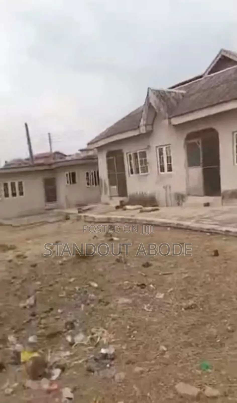 8bdrm Block of Flats in Eyita Ikorodu for sale in Ikorodu