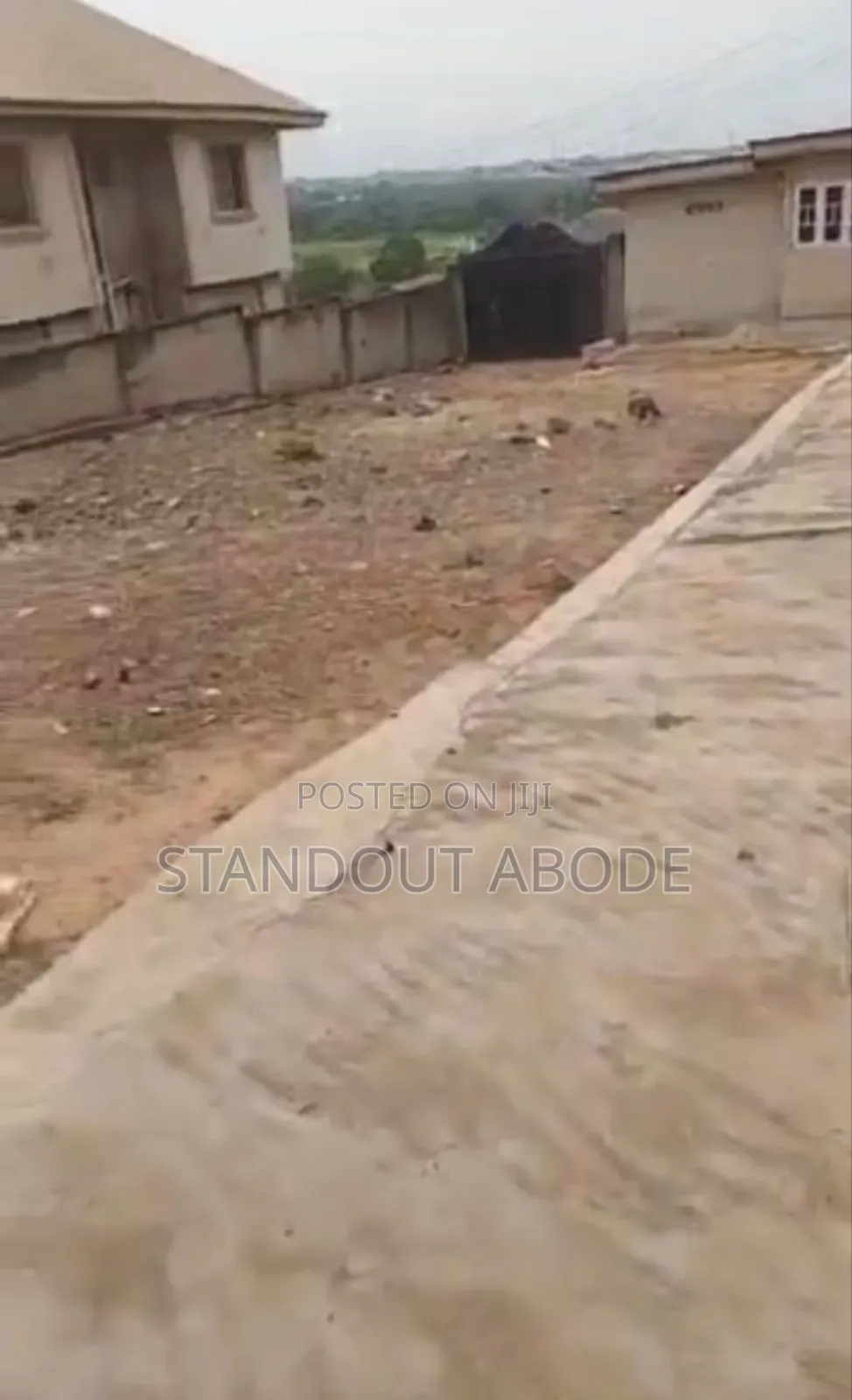 8bdrm Block of Flats in Eyita Ikorodu for sale in Ikorodu