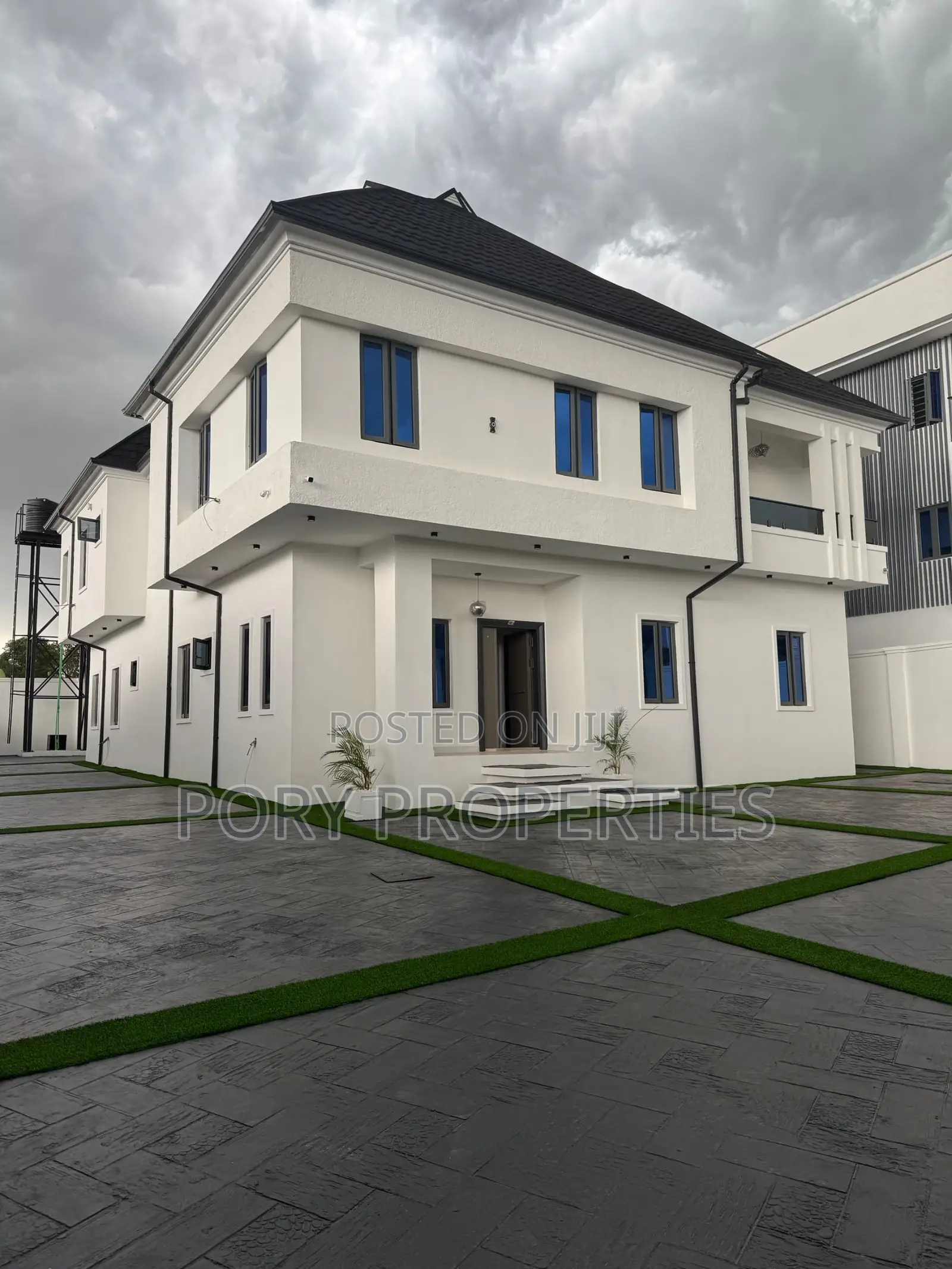 Furnished 4bdrm Duplex in Yemoja Estate for sale in Oluyole Estate