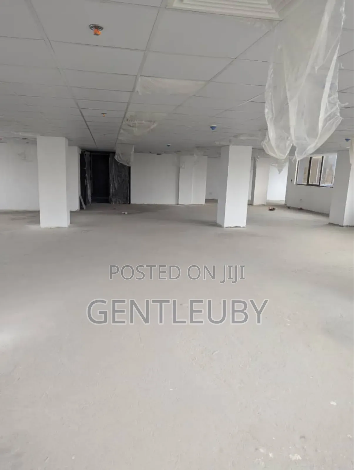 Office Space for Rent at Lekki Phase 1 in Lekki Phase 1