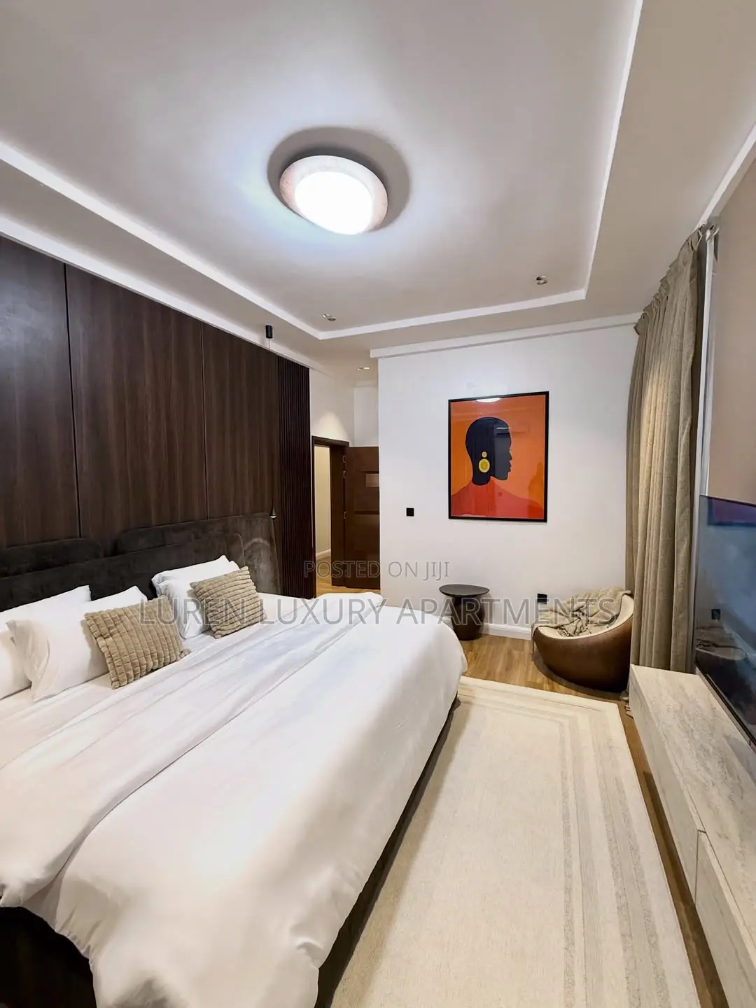 Elegant 2 Bedroom + Cinema Winery in Jahi