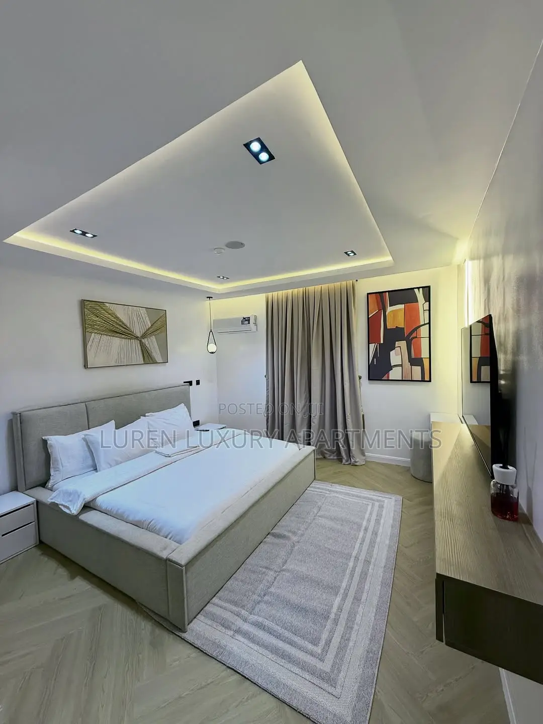 Smart 2 Bedroom + Swimming Pool in Wuse 2 in Wuse 2