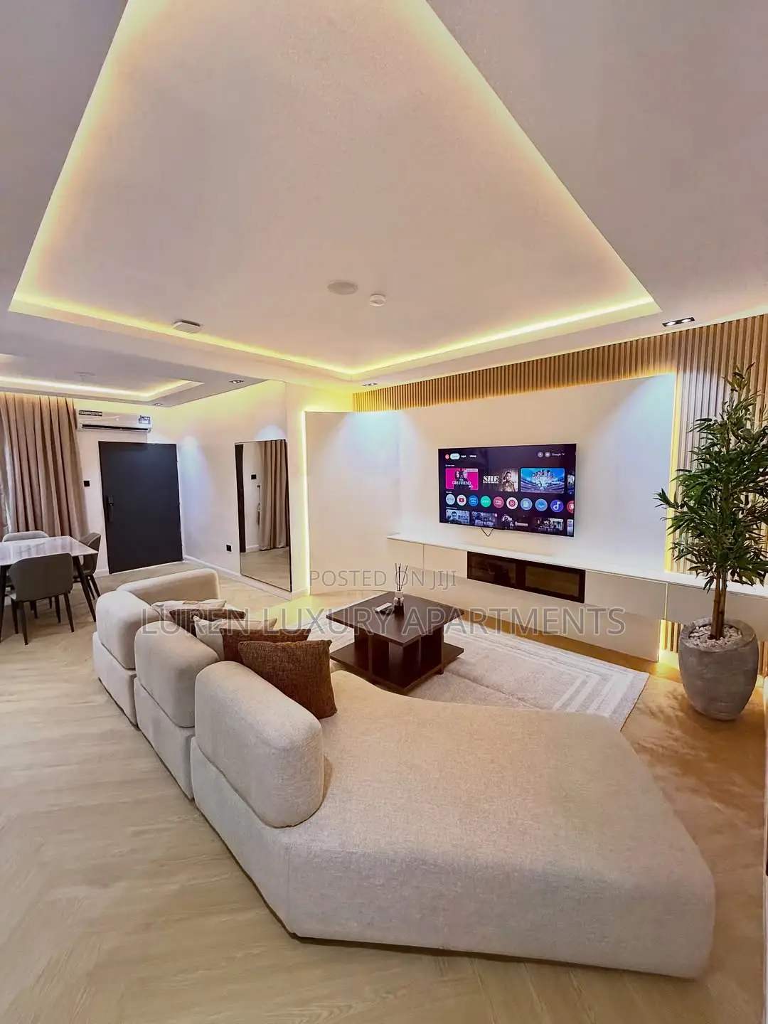 Smart 2 Bedroom + Swimming Pool in Wuse 2 in Wuse 2