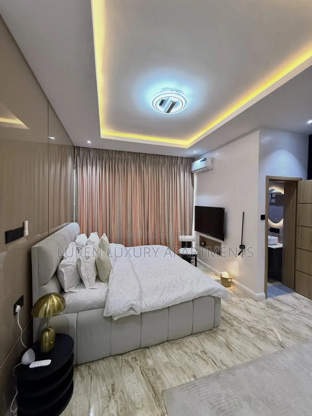 Beautiful 2 Bedroom Smart Home +Ps5 in Jahi