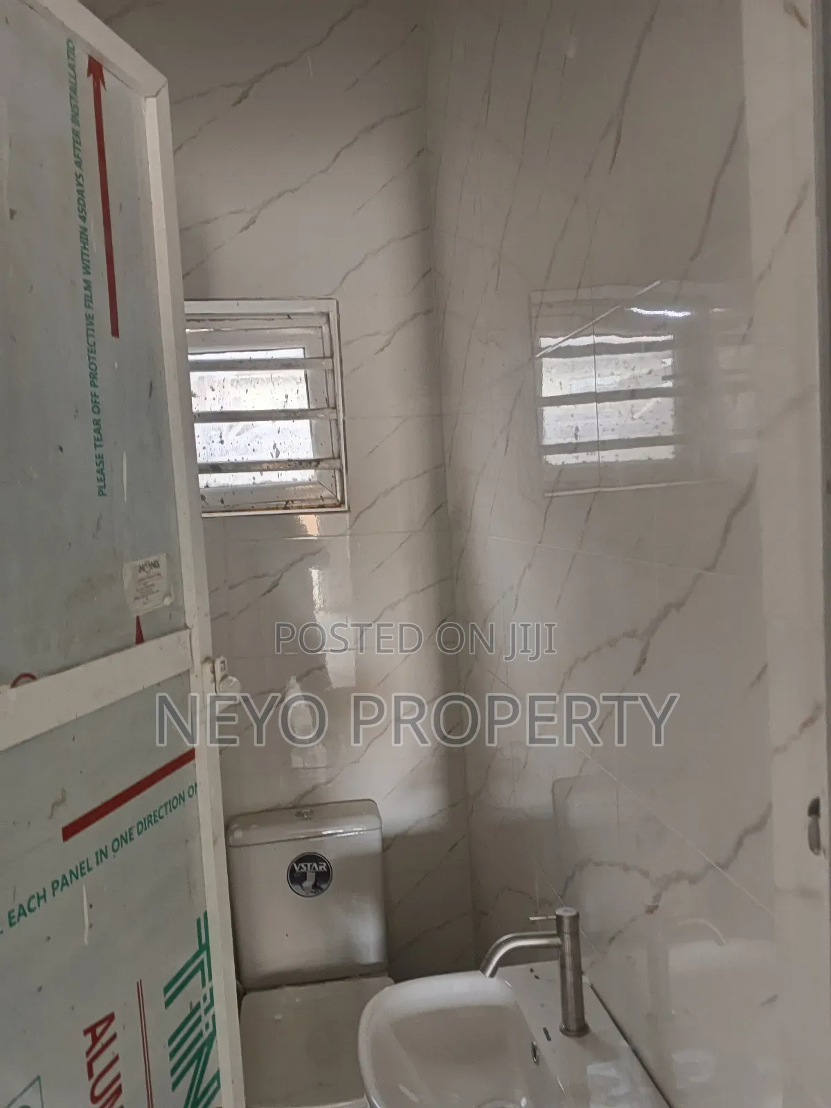 2bdrm Block of Flats in Freedom Estate, Igbogbo for rent in Igbogbo