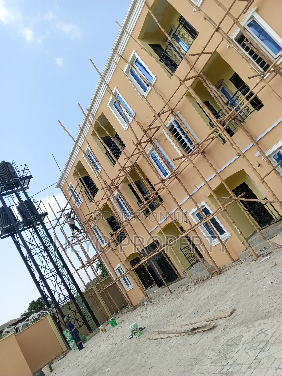 1bdrm Block of Flats in Freedom Estate, Igbogbo for rent in Igbogbo