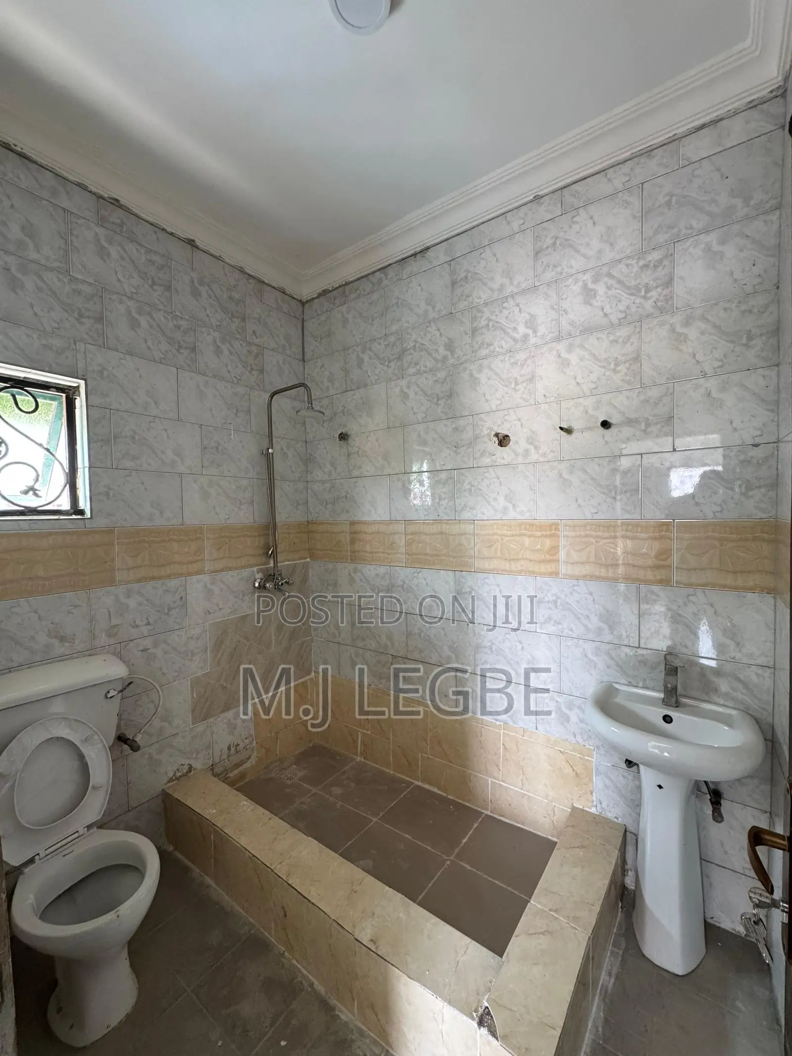 1bdrm Apartment in Chevron, Lekki for rent in Lekki