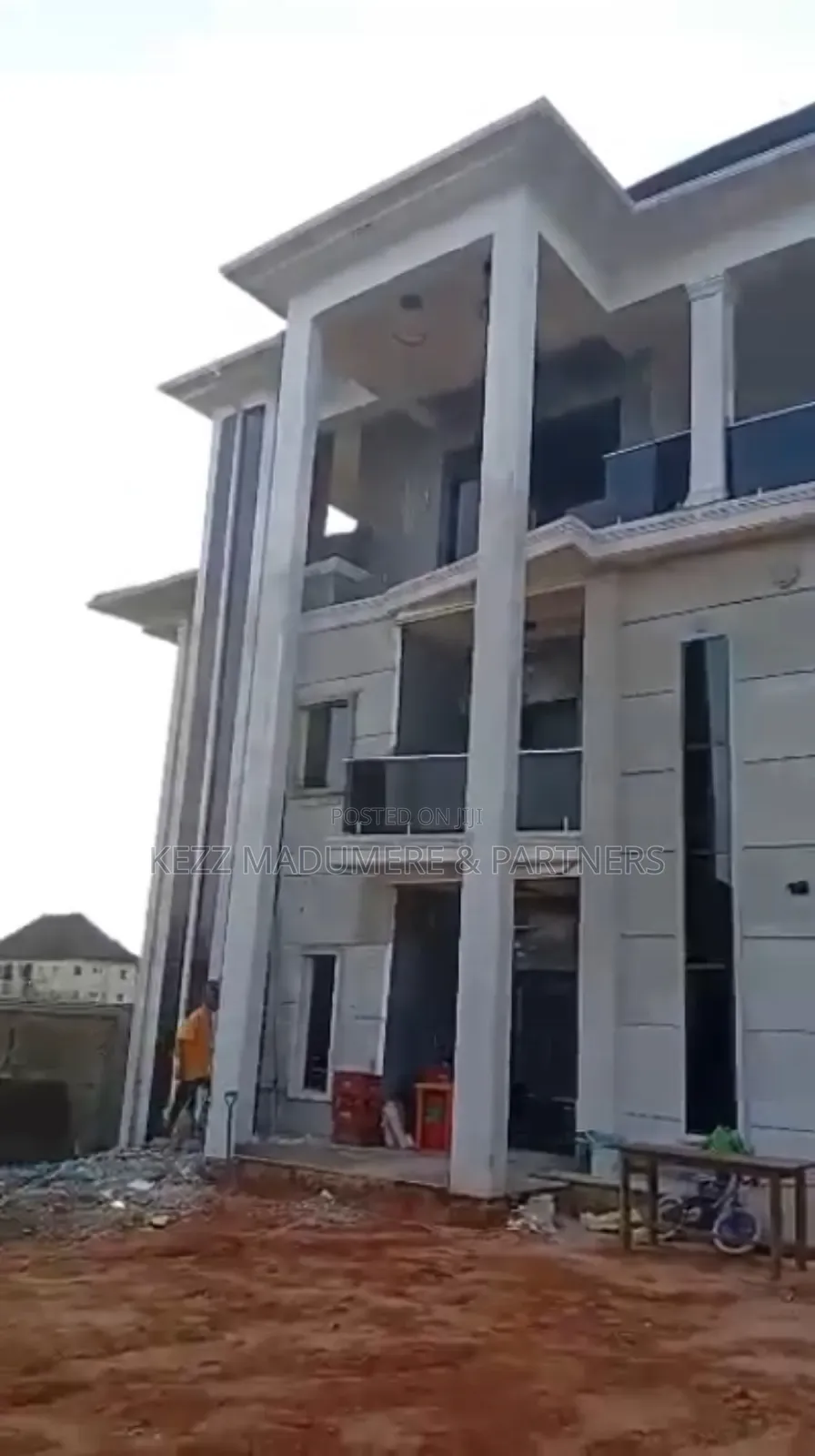 6bdrm Duplex in Imo Power Layout, for sale in Owerri
