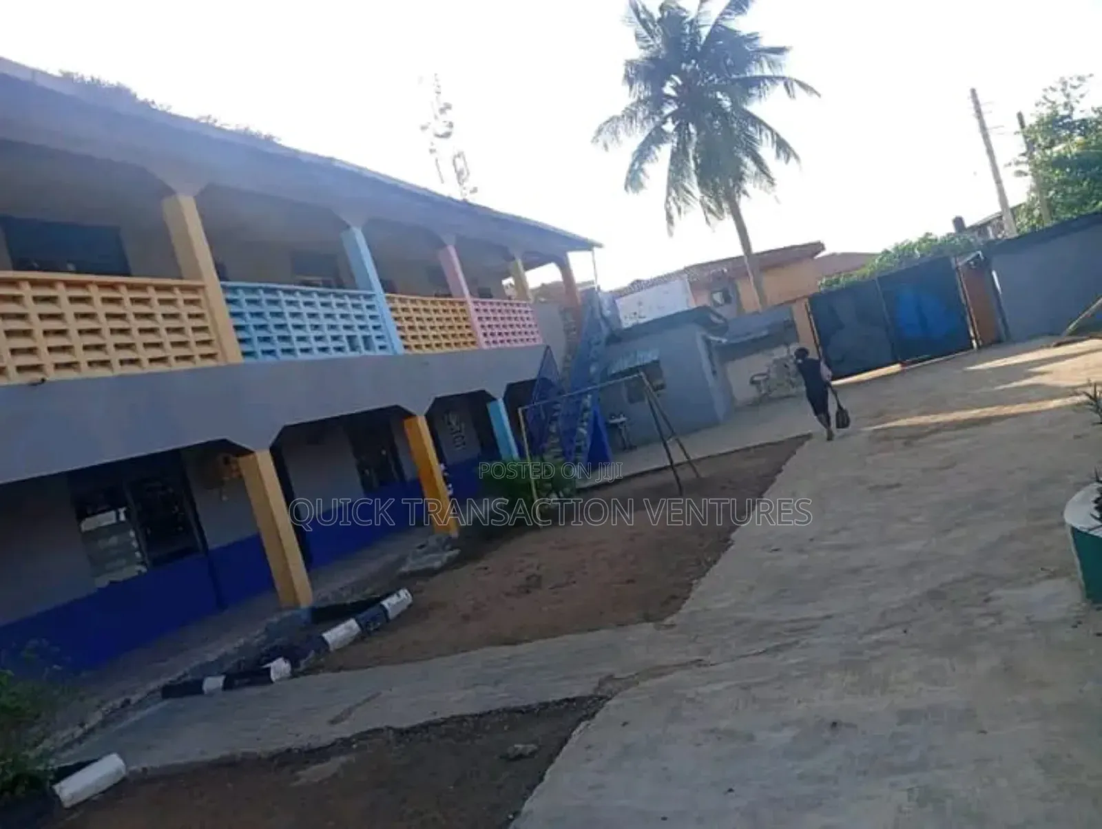 A Functioning School on 2 Plots of Land in Egbeda / Egbeda